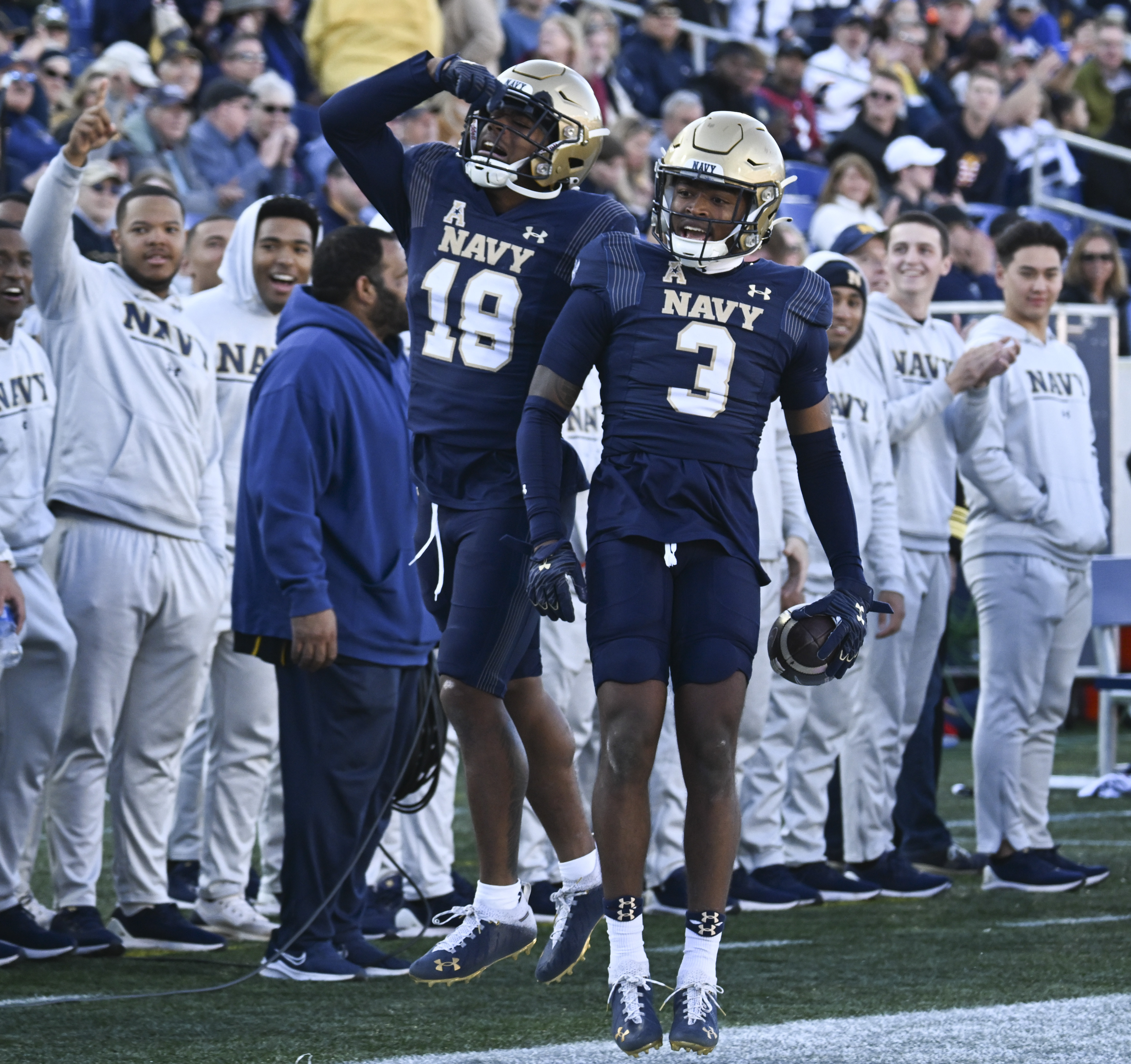 Sierra Canyon's Elias Larry set to start in Army-Navy game - Vimarsana News