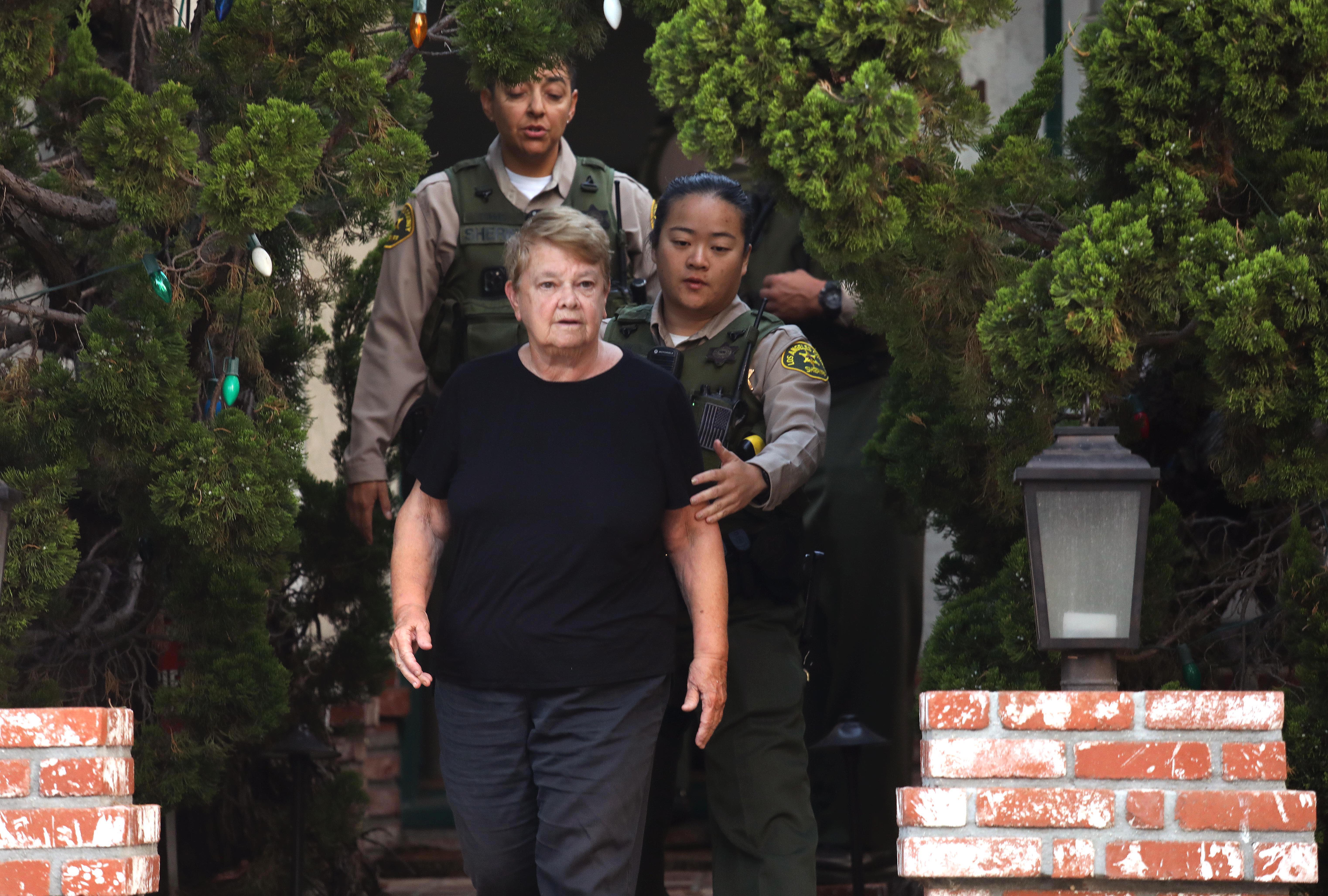 Sheriff's Department searches home of L.A. County supervisor - Vimarsana News