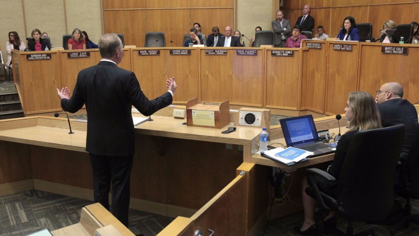 Doubled salaries for San Diego council is drawing higher-caliber candidates, observers say - Vimarsana News