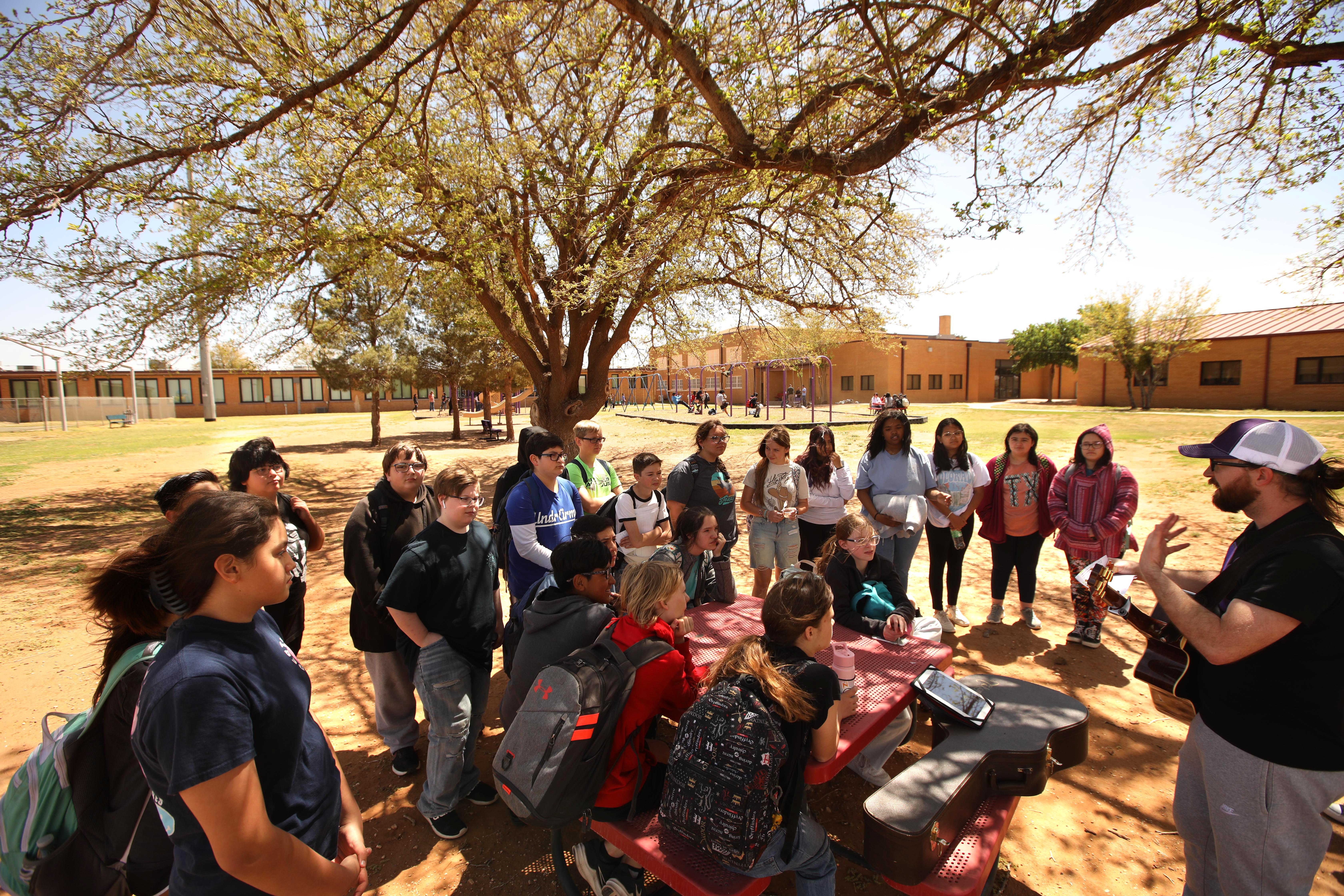 Texas school voucher program fight tests the 'woke' rhetoric - Vimarsana News
