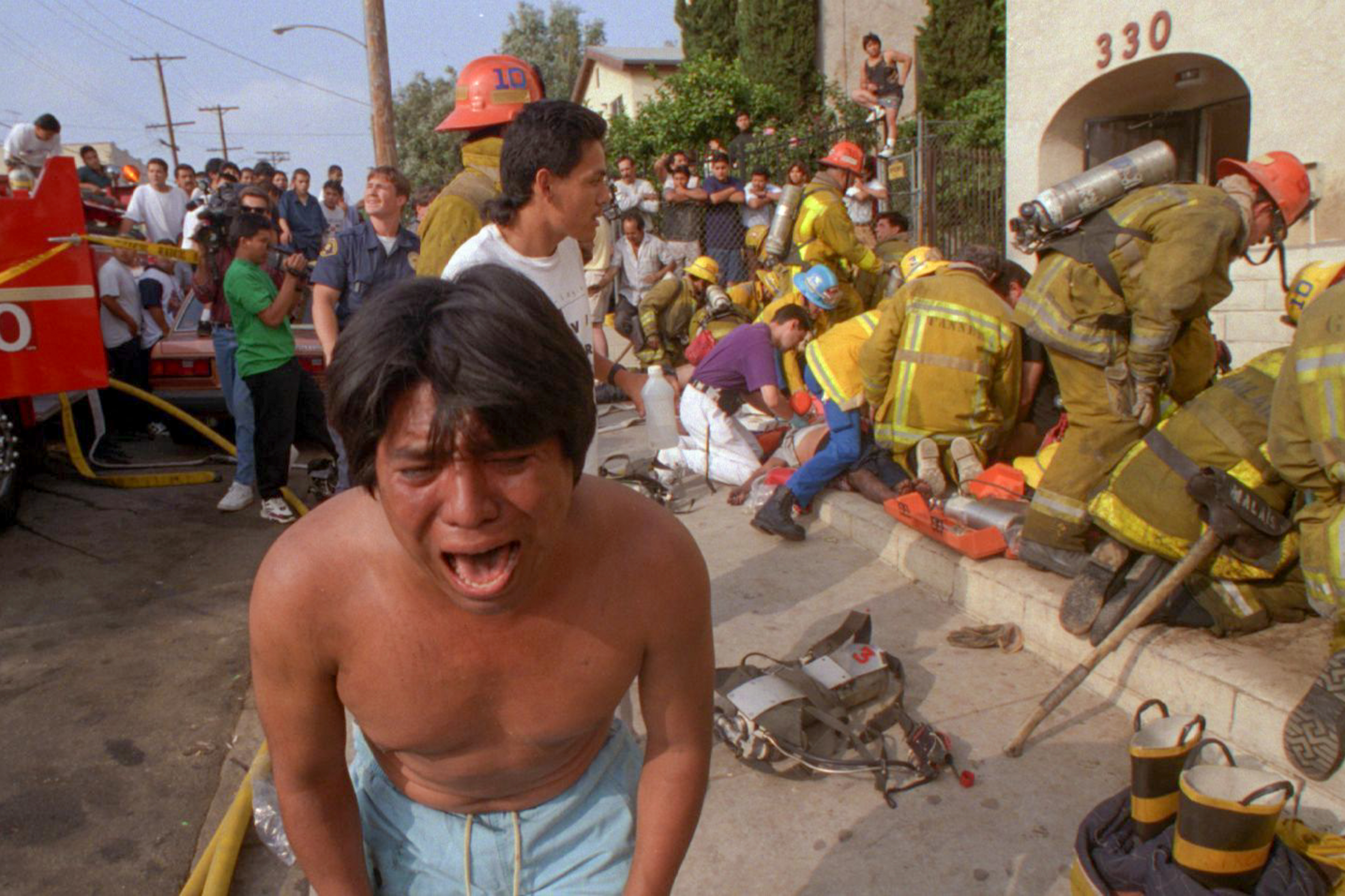 A violent L.A. gang and the truth behind a deadly 1993 fire - Vimarsana News