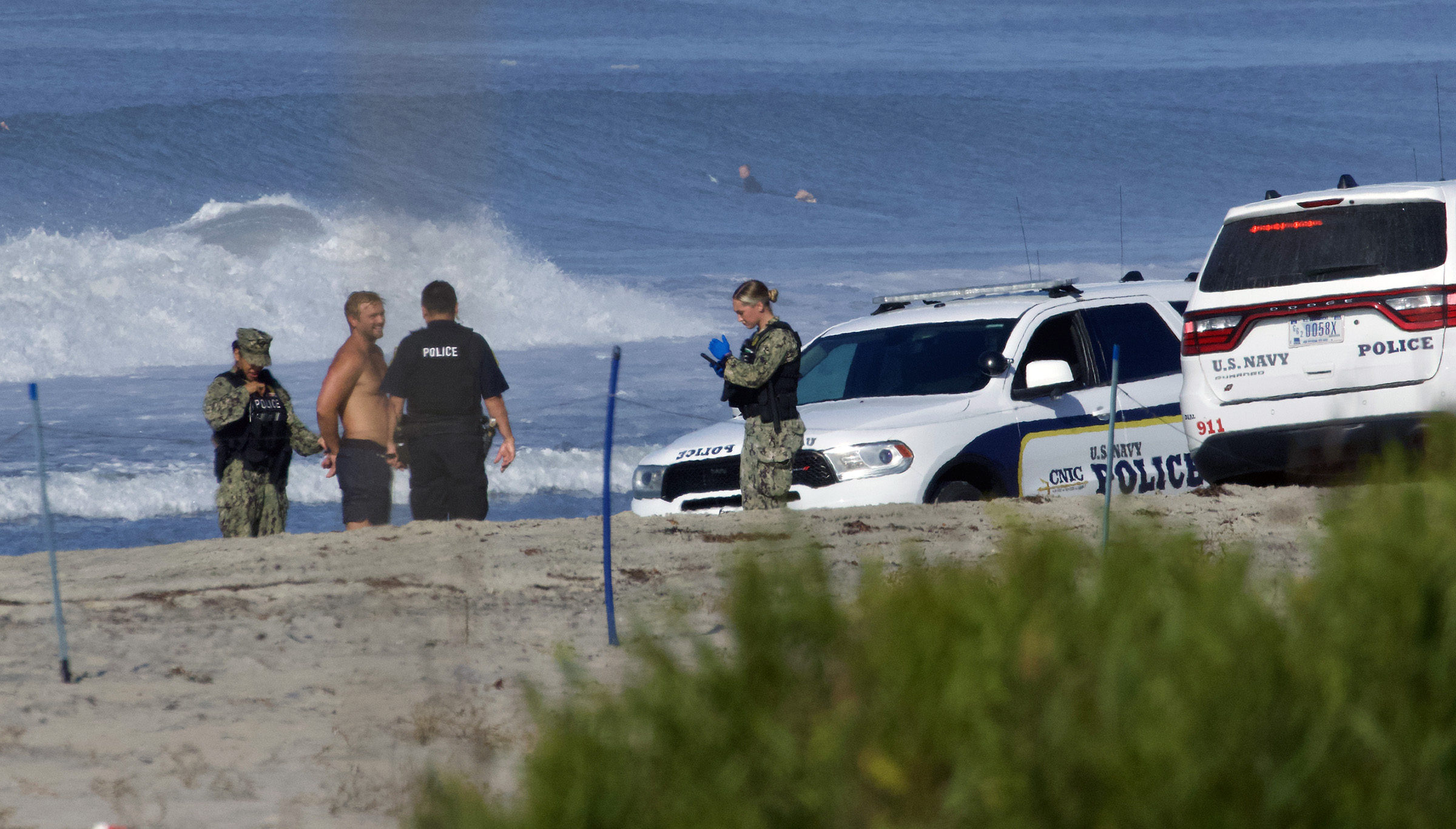 Surfers chase storm swells onto Coronado Navy base, landing two trespassers in handcuffs - Vimarsana News
