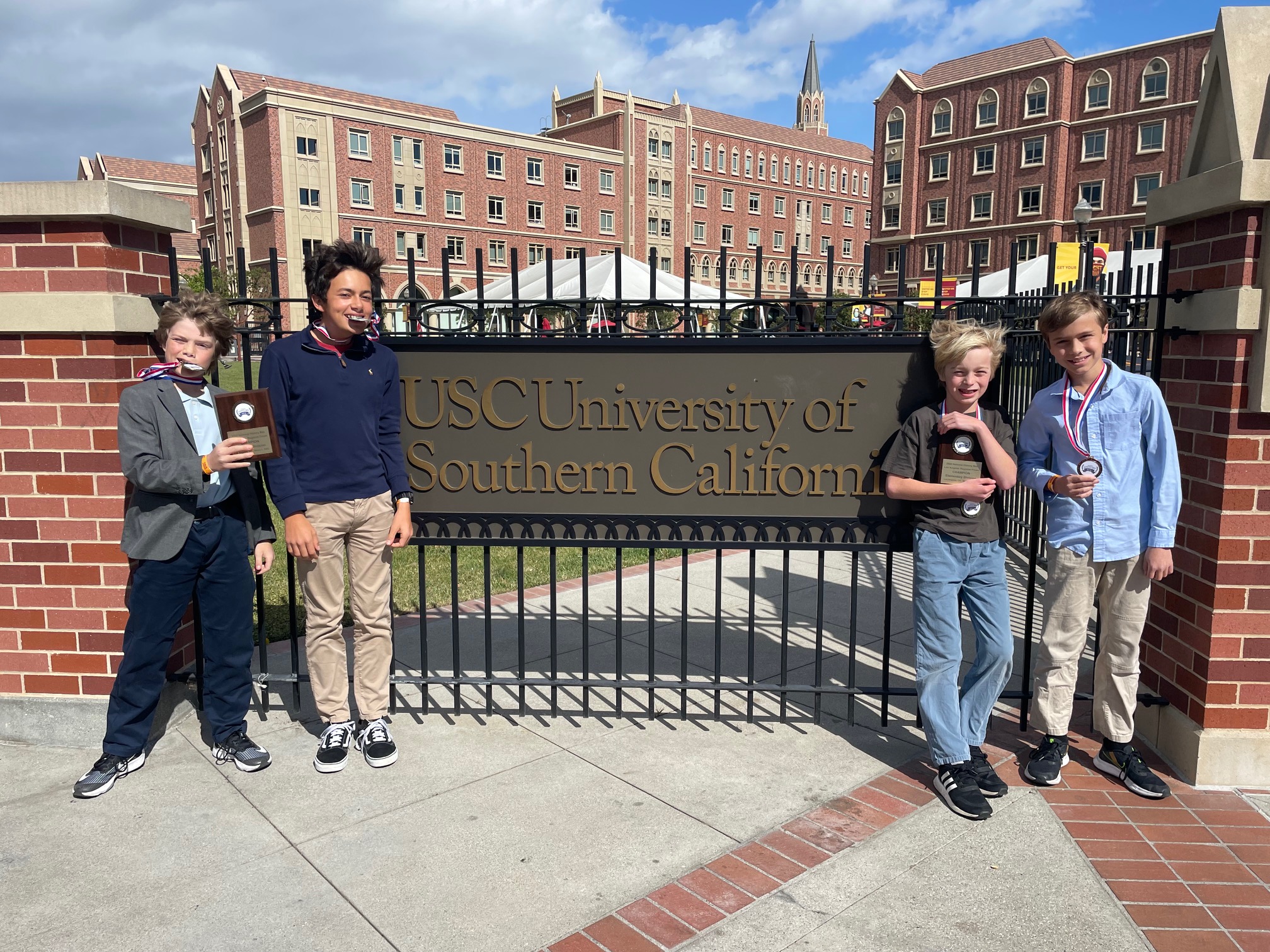 Best at the bee: La Jolla students fly high at regional history competition - Vimarsana News