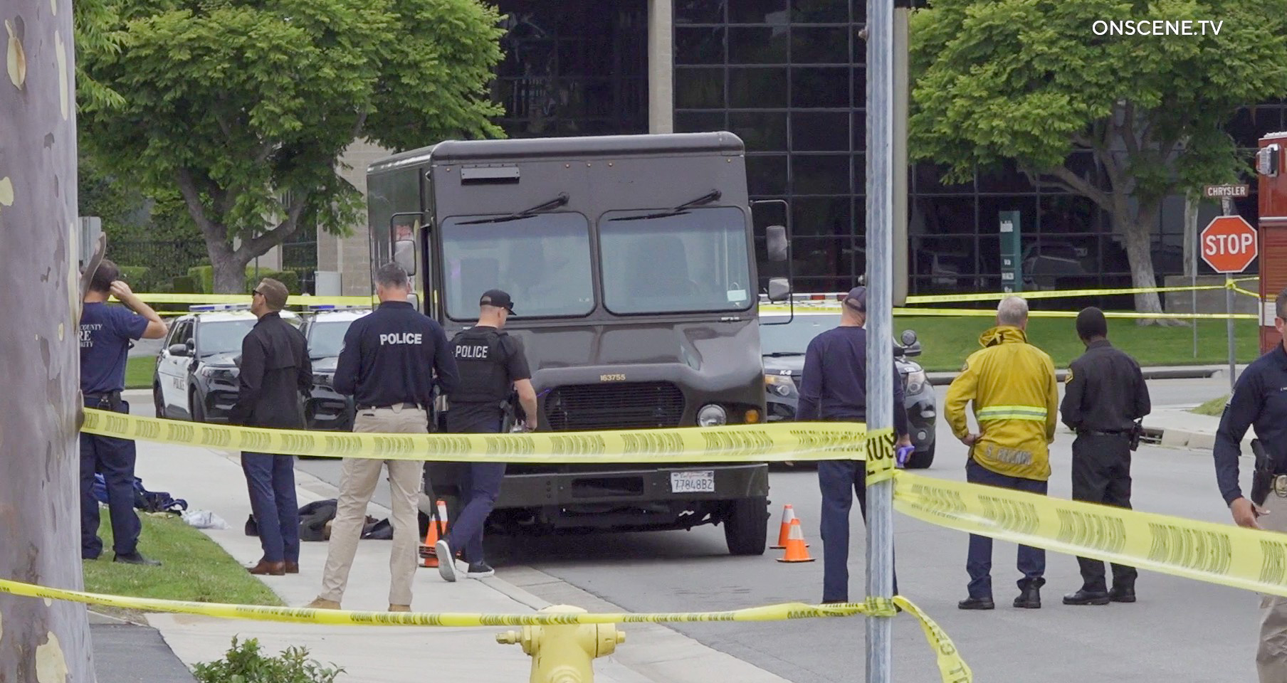 UPS driver fatally shot while sitting in parked van, Irvine police say - Vimarsana News