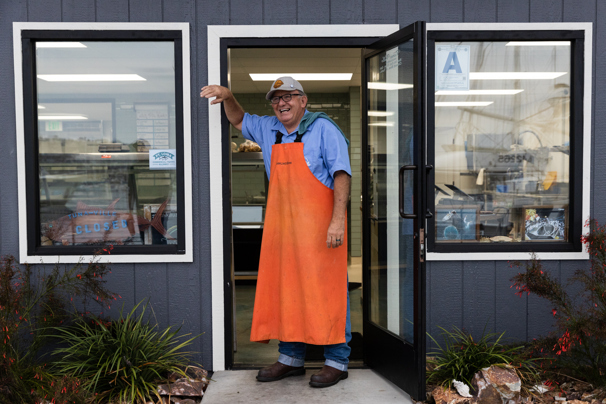 TunaVille Market offers San Diegans dinner — straight from the docks - Vimarsana News