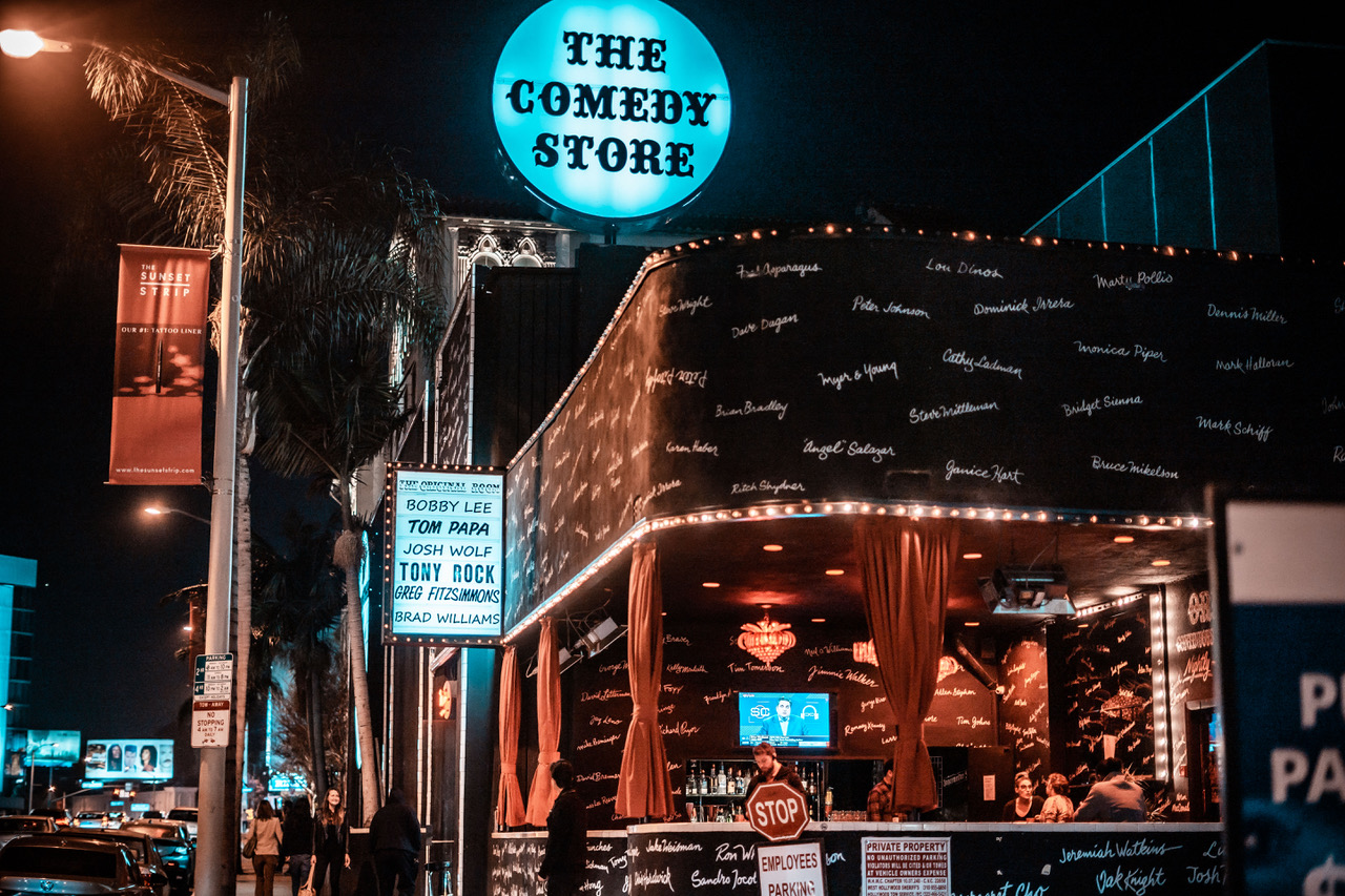 50 Comics Share Memories of the Comedy Store: "It's a place you go to get dark and find your light" - Vimarsana News