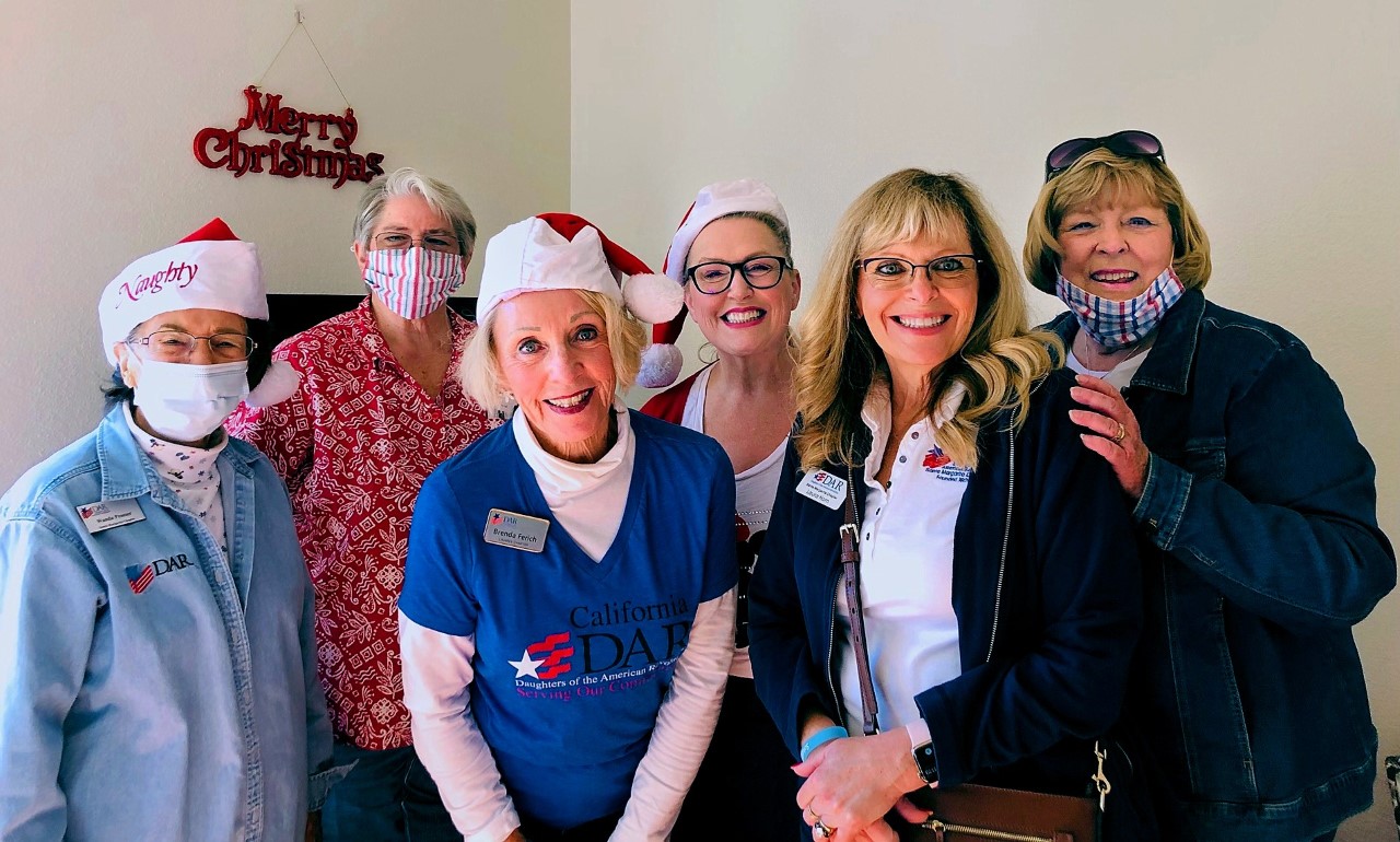 Patriotic group delivers Christmas gifts - Vimarsana News