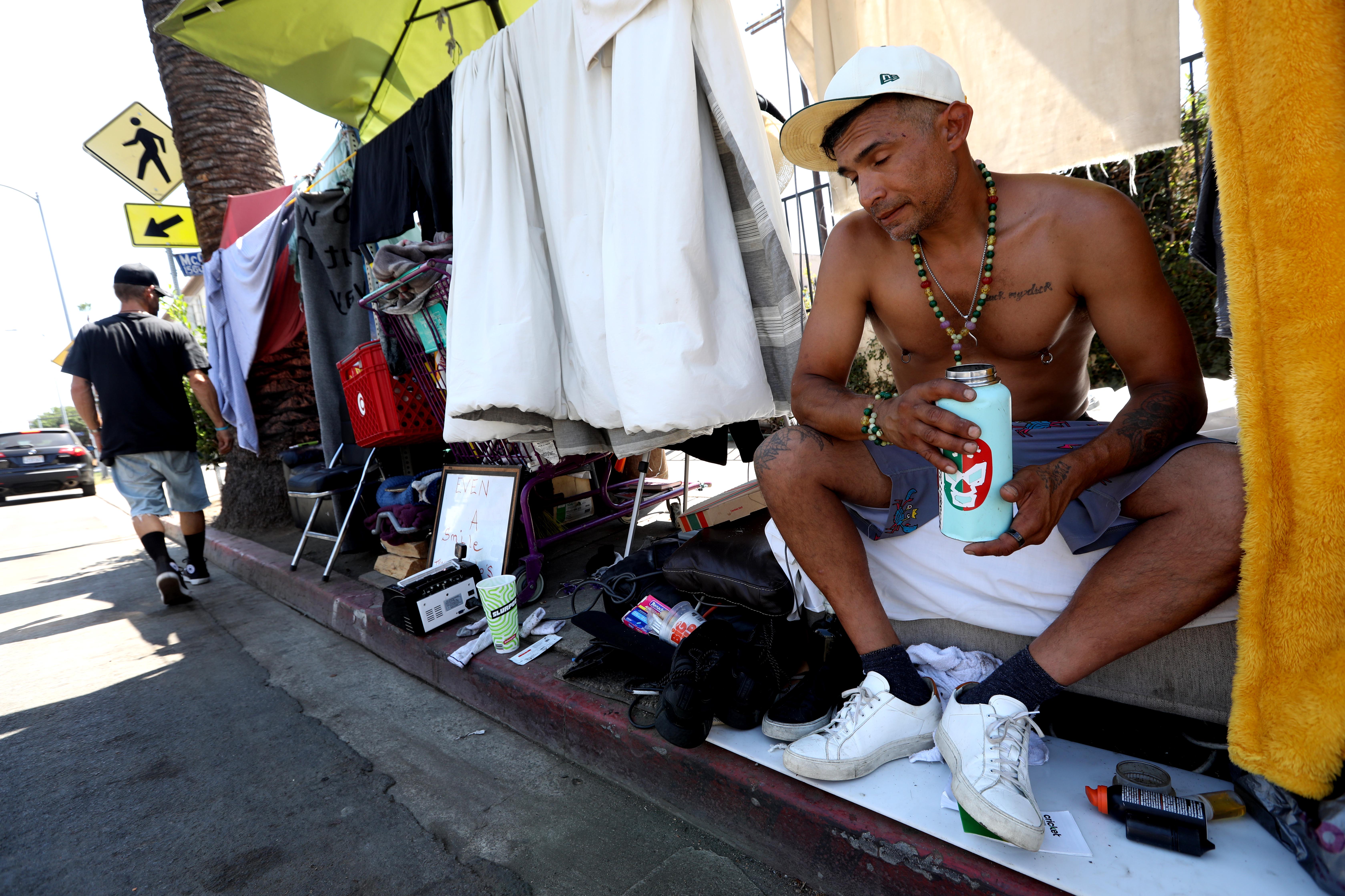 Heat waves are killing more L.A. homeless people - Vimarsana News