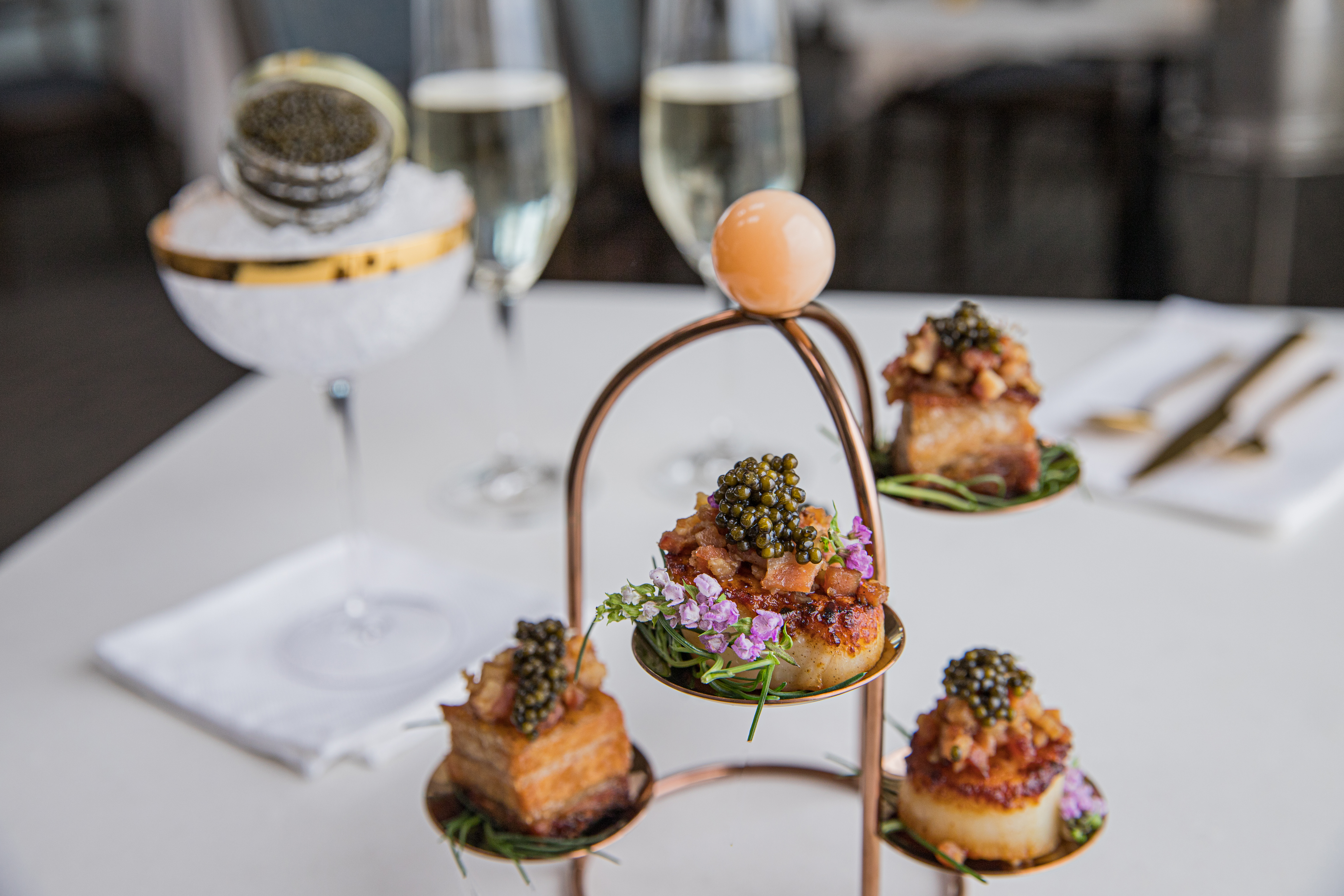Marine Room hopes to attract younger diners with a luxury lounge serving caviar, carpaccio and Champagne - Vimarsana News