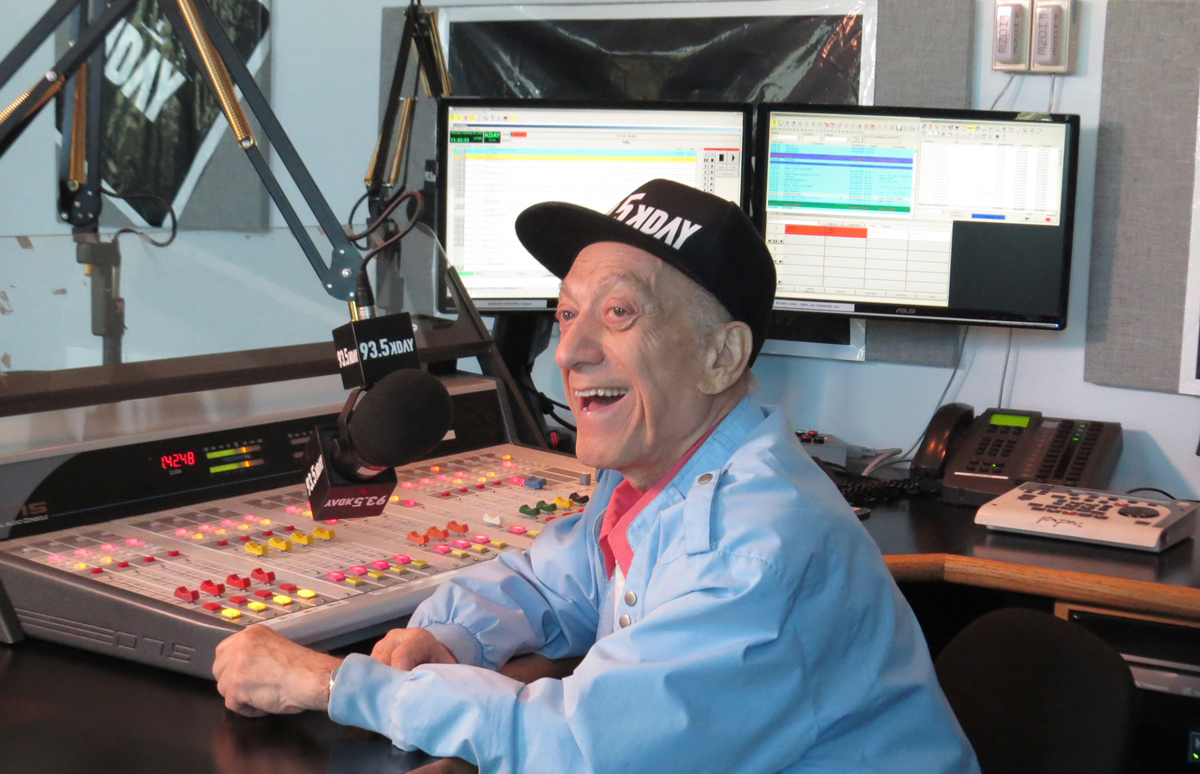 Looking for love on L.A.'s radio - Los Angeles Times - Vimarsana News