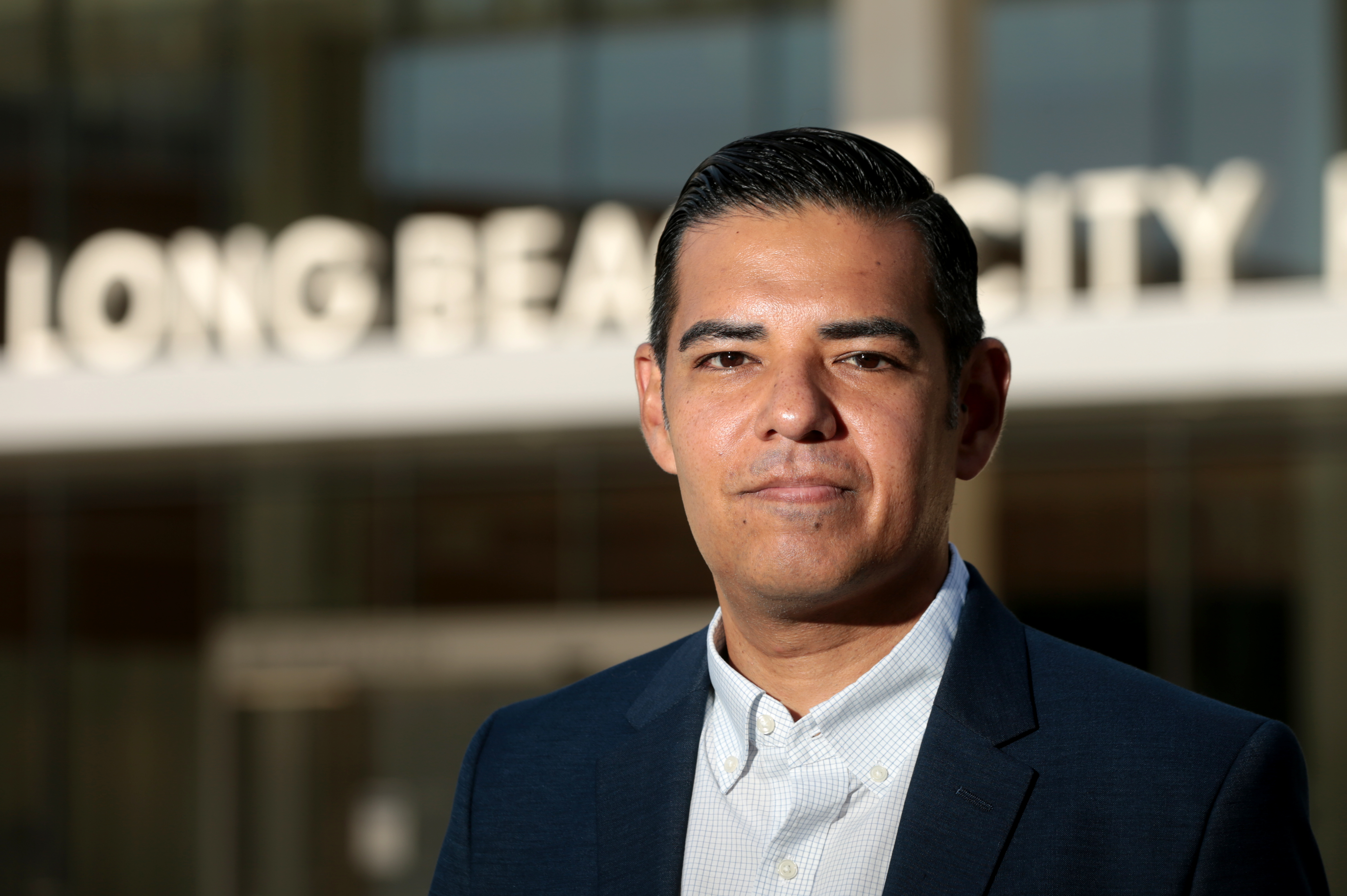 Long Beach leaders answer Biden, help immigrant children - Vimarsana News