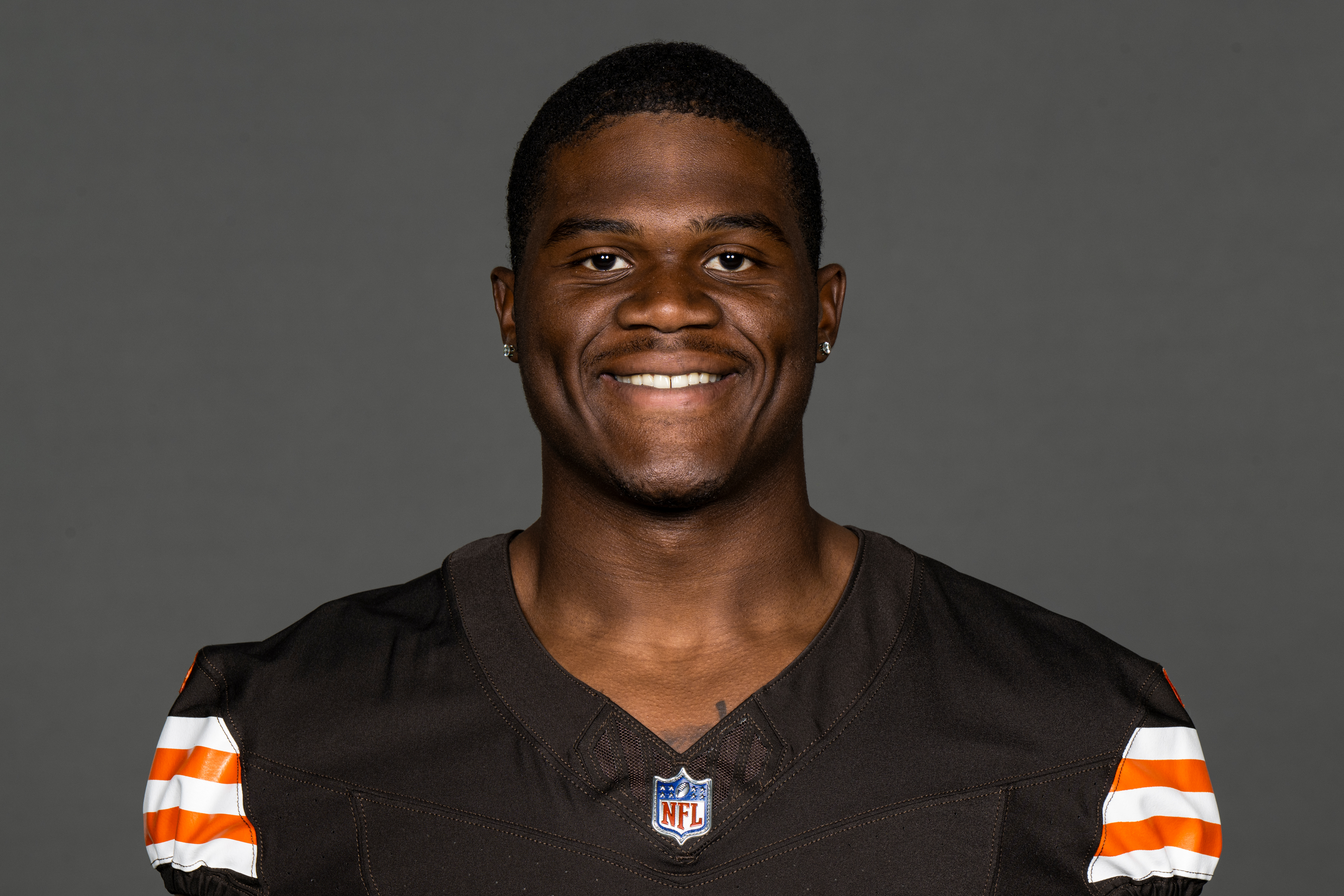 UCLA sugere que Trent Hendrick não será afetado pela proibição do Big Ten NFL