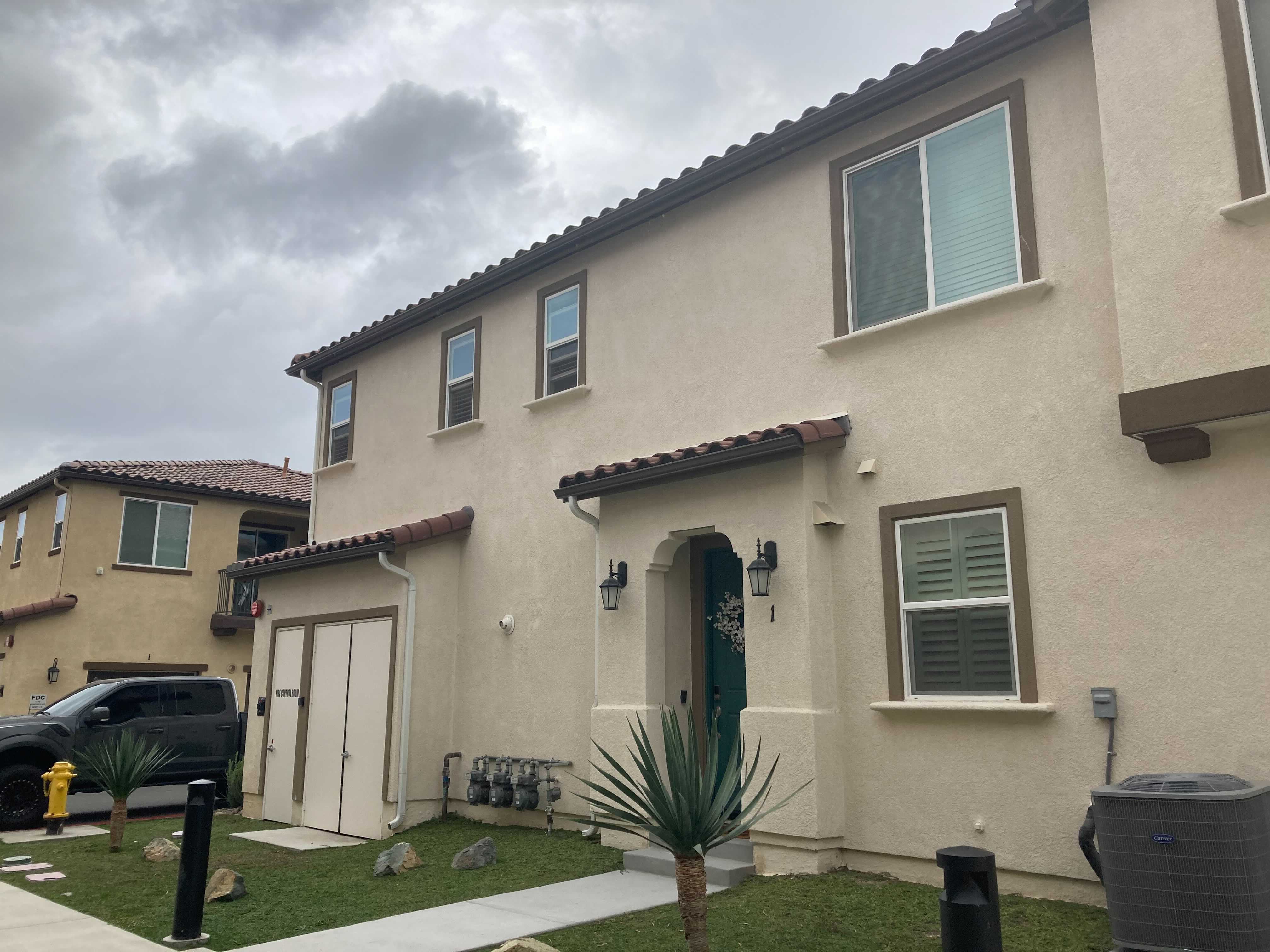 San Diego buyers scrambling over fewer available properties - The San Diego Union-Tribune - Vimarsana News