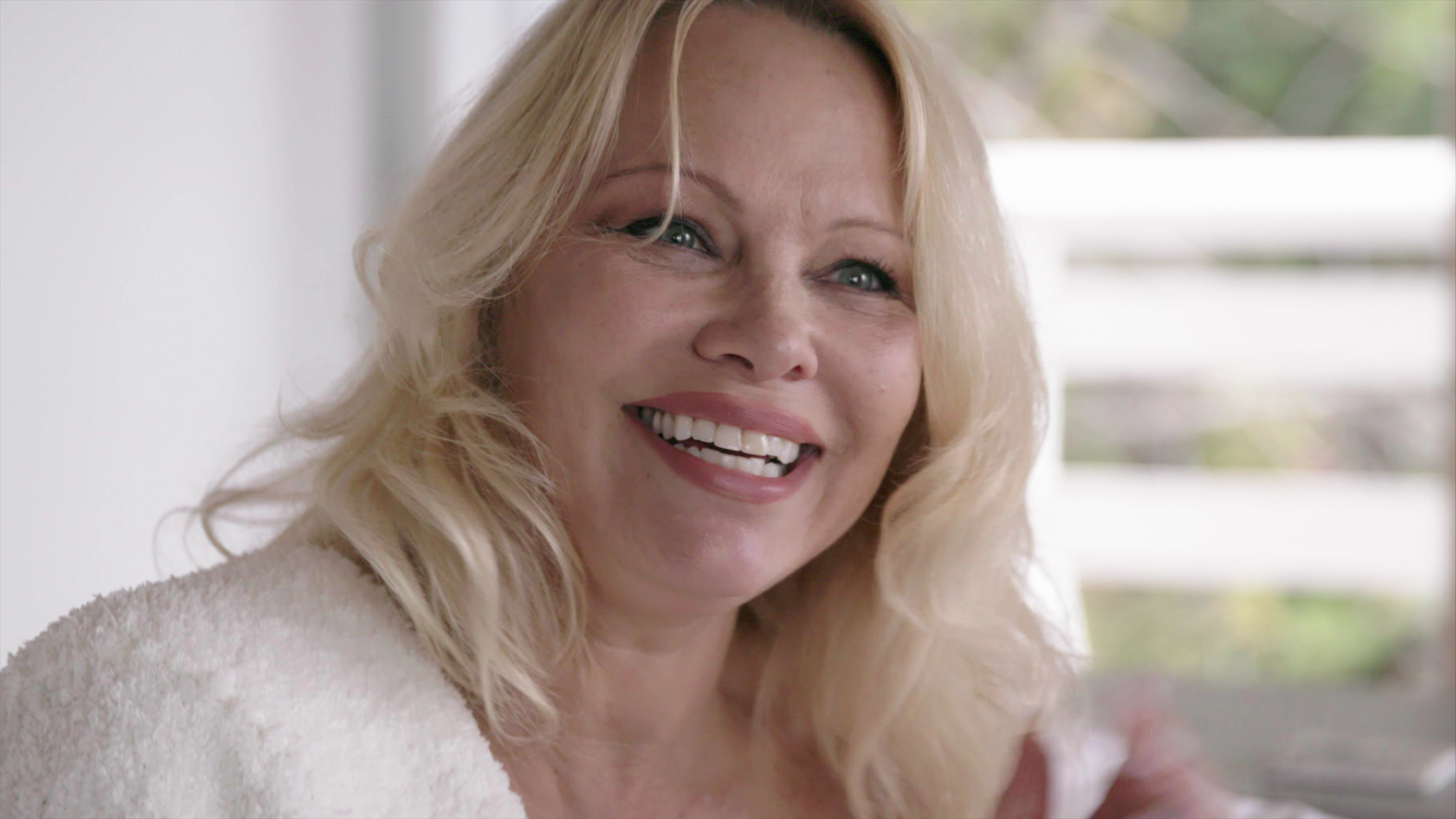 Reviews: 'Pamela, a Love Story' and 'True Spirit' on Netflix - Vimarsana News