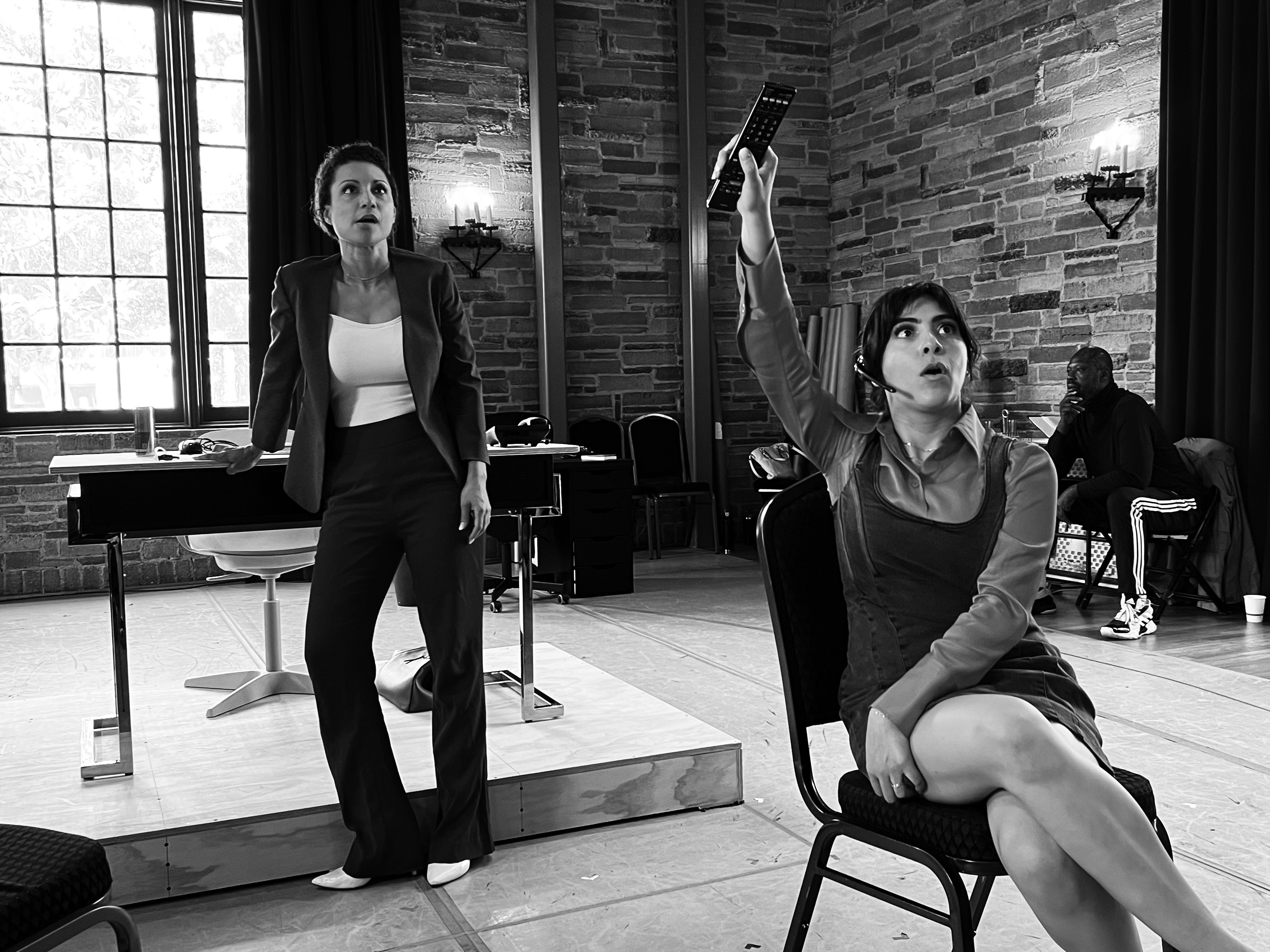 Arts & Culture Newsletter: In 'King Liz,' a look at what it means to be a powerful woman - Vimarsana News