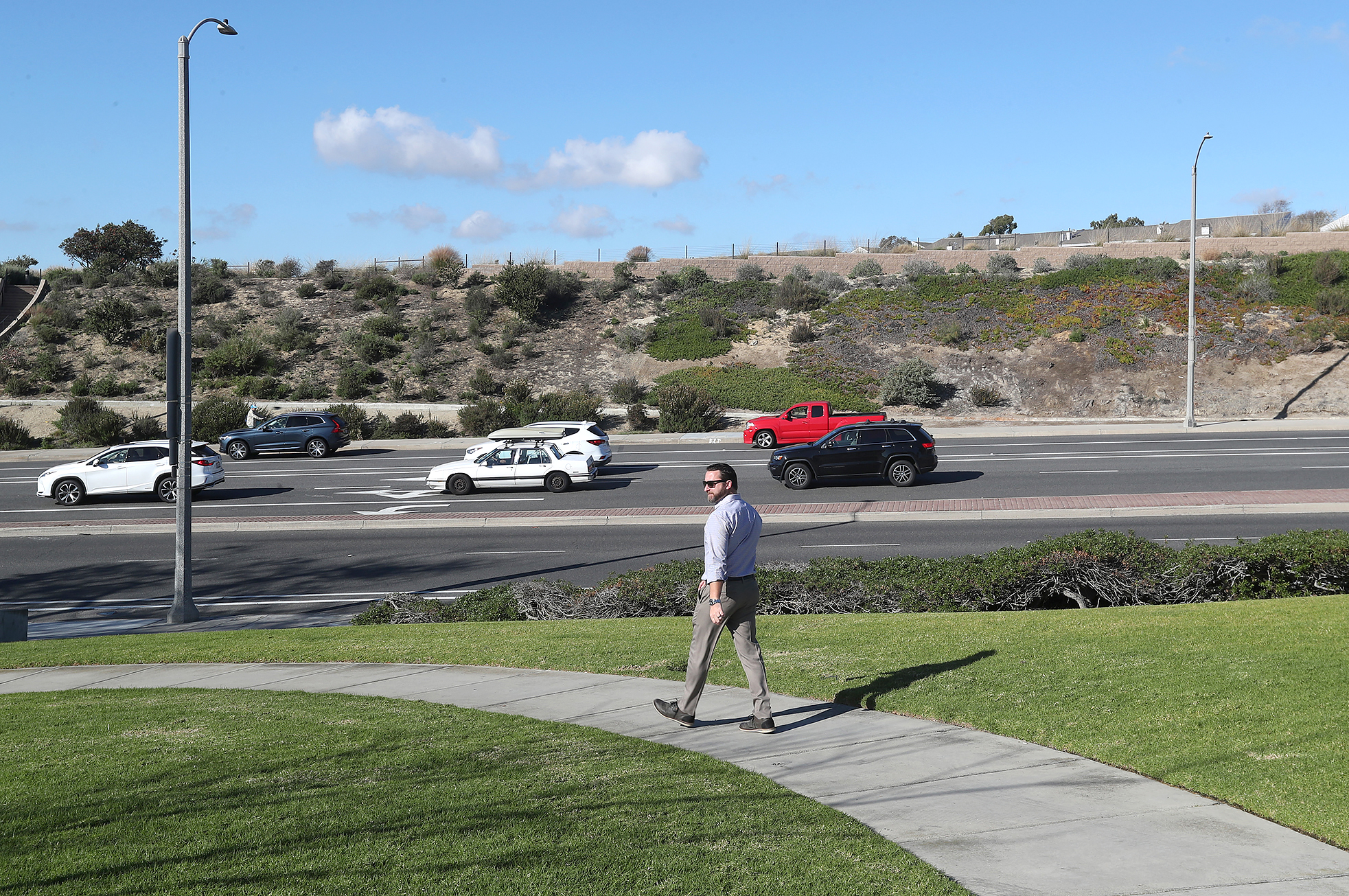 Contract awarded for Superior Avenue bridge, Sunset View Park parking lot in Newport Beach - Vimarsana News