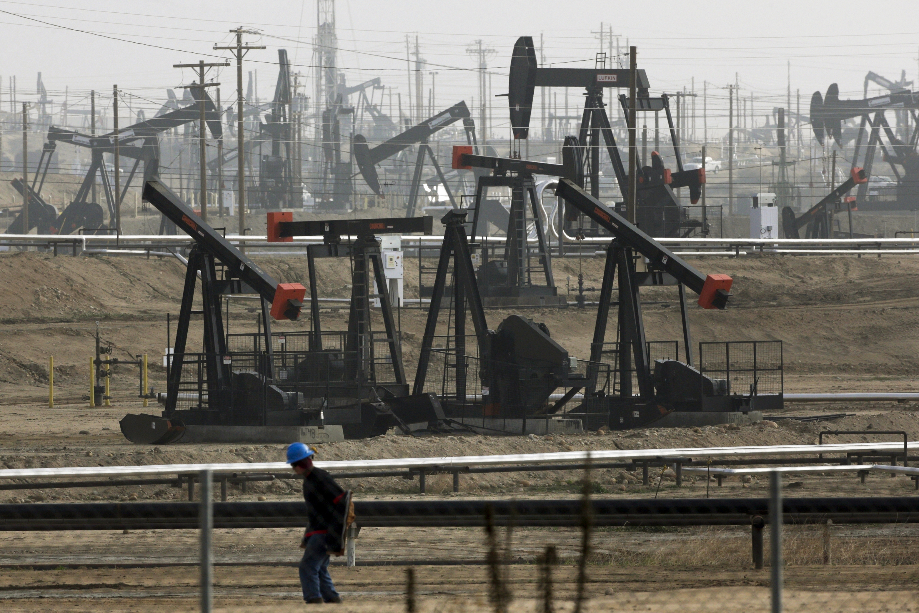 Op-Ed: If our oil jobs are ending, we need safety nets and good replacement work - Vimarsana News