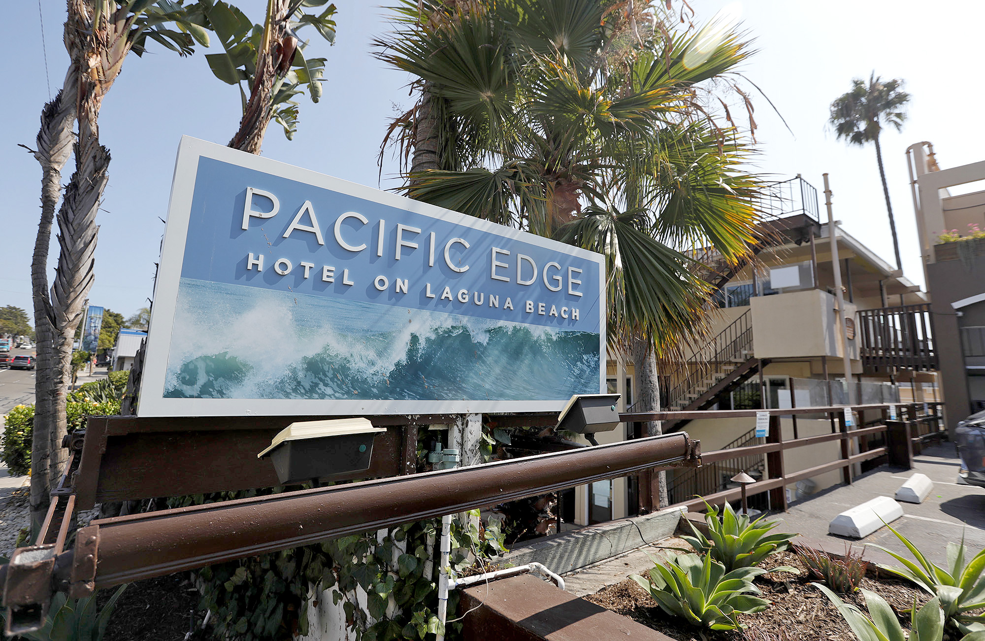 Plans for Pacific Edge Hotel in Laguna Beach get Coastal Commission OK - Vimarsana News