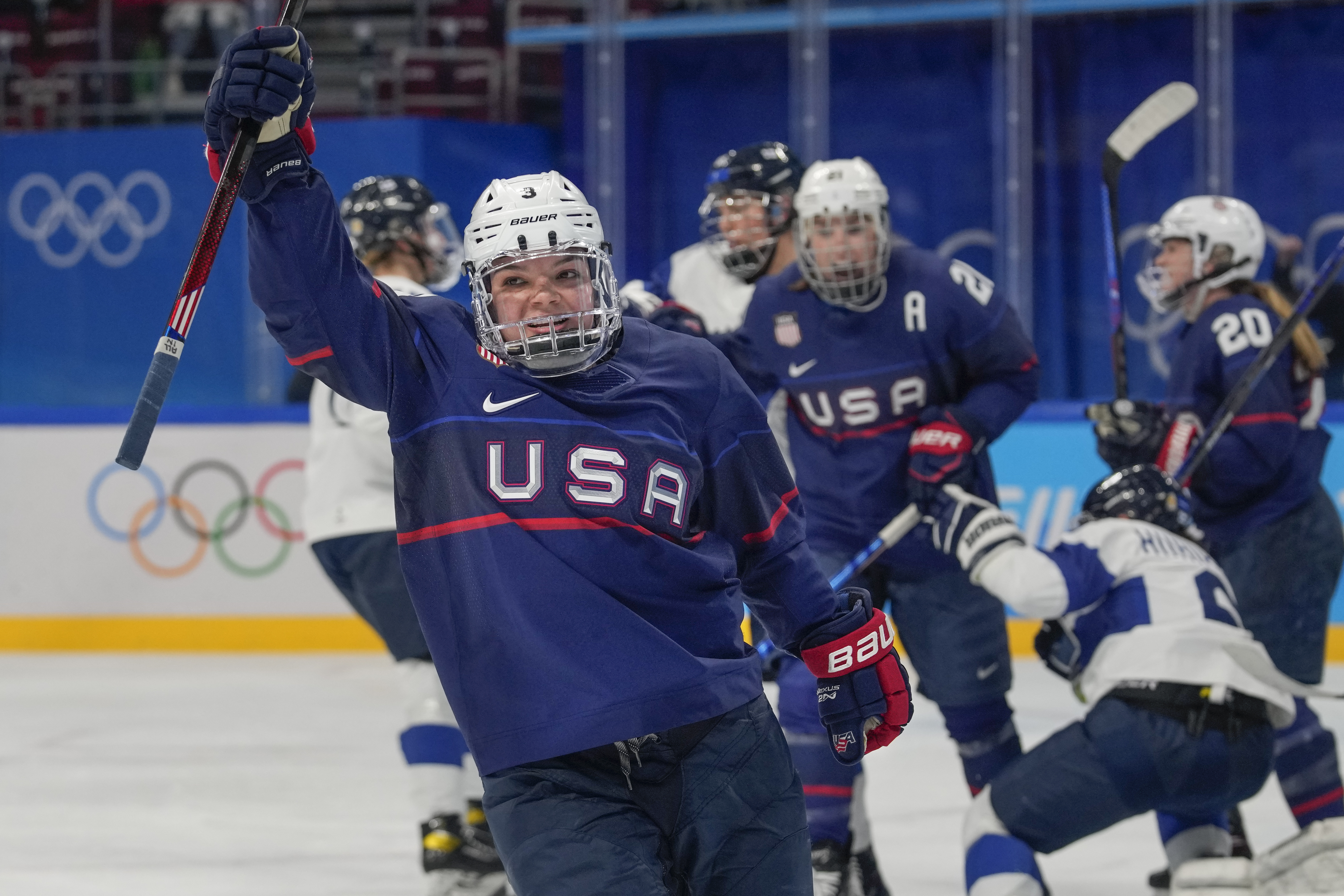 Cayla Barnes' golden career skates home in USA-Canada series - Vimarsana News