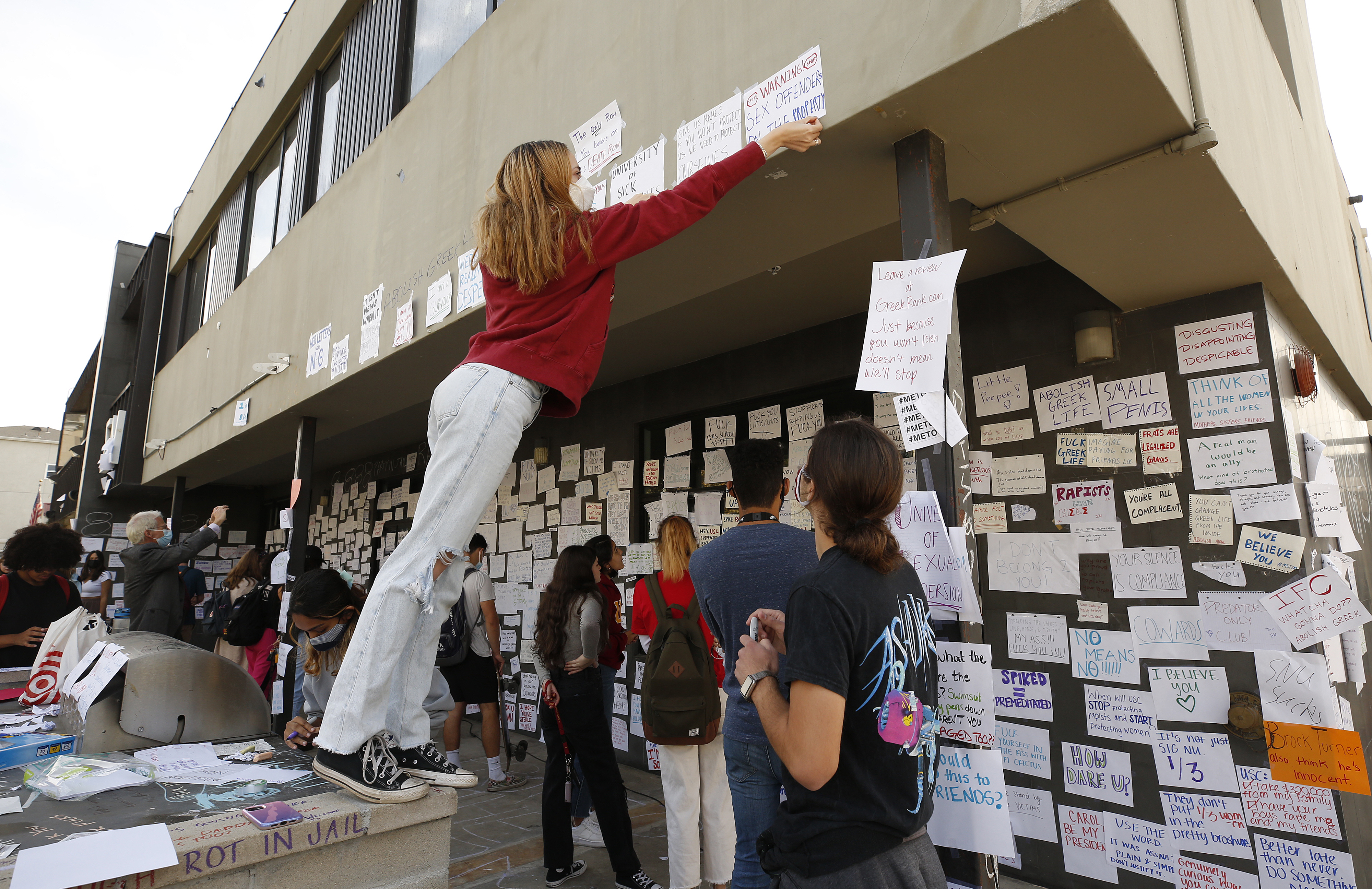 USC students protest Greek life after fraternity suspended - Vimarsana News