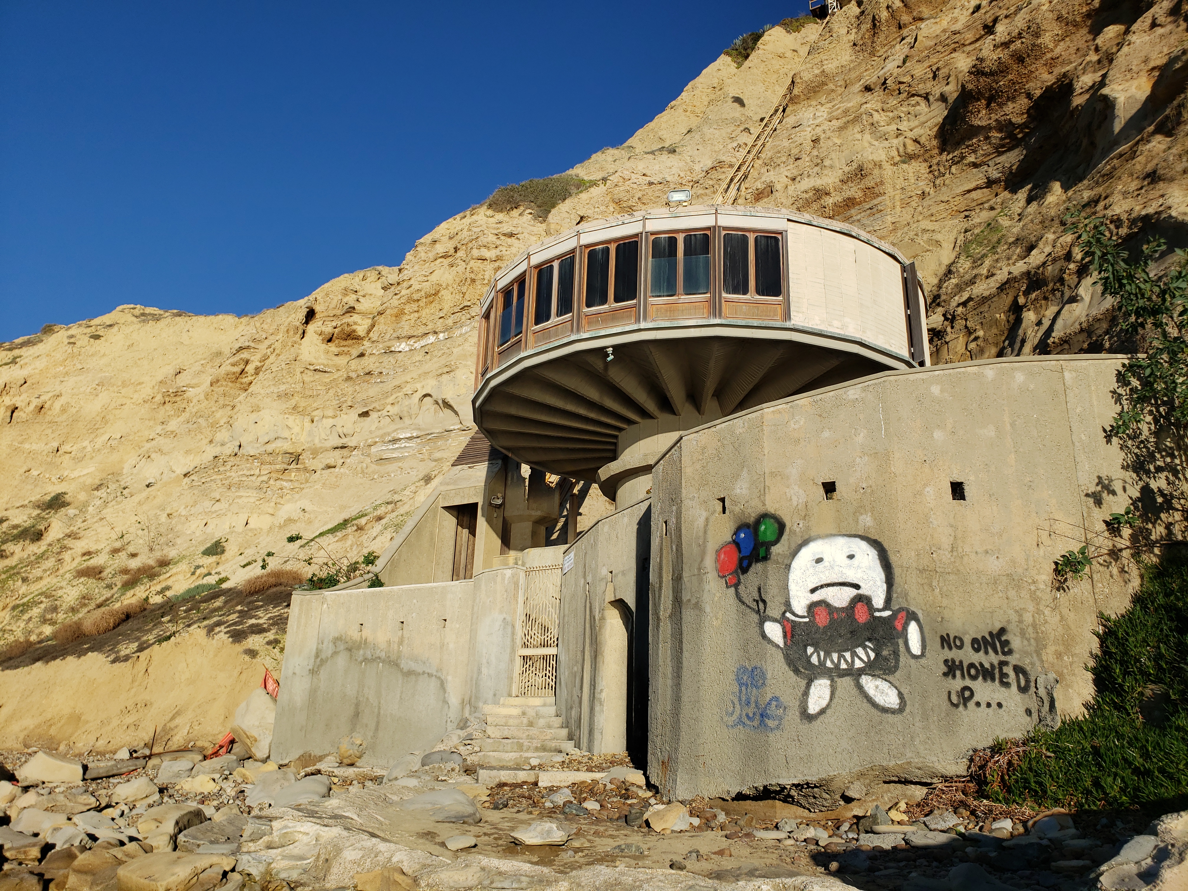 La Jolla crime and public safety news: 'Mushroom House' graffiti; car crash; dorm death; more - Vimarsana News