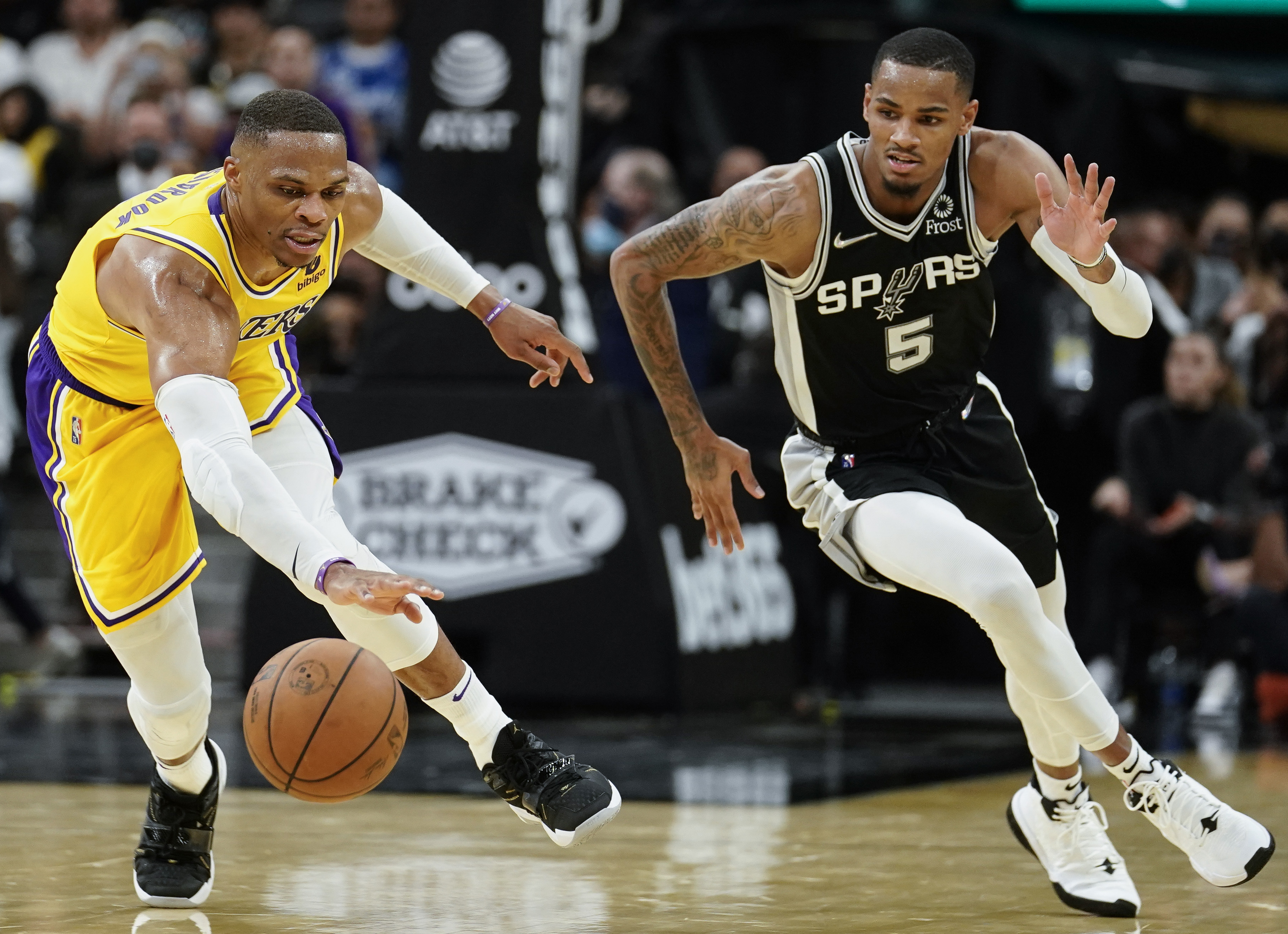 The Sports Report: Clippers in familiar playoff territory - Vimarsana News