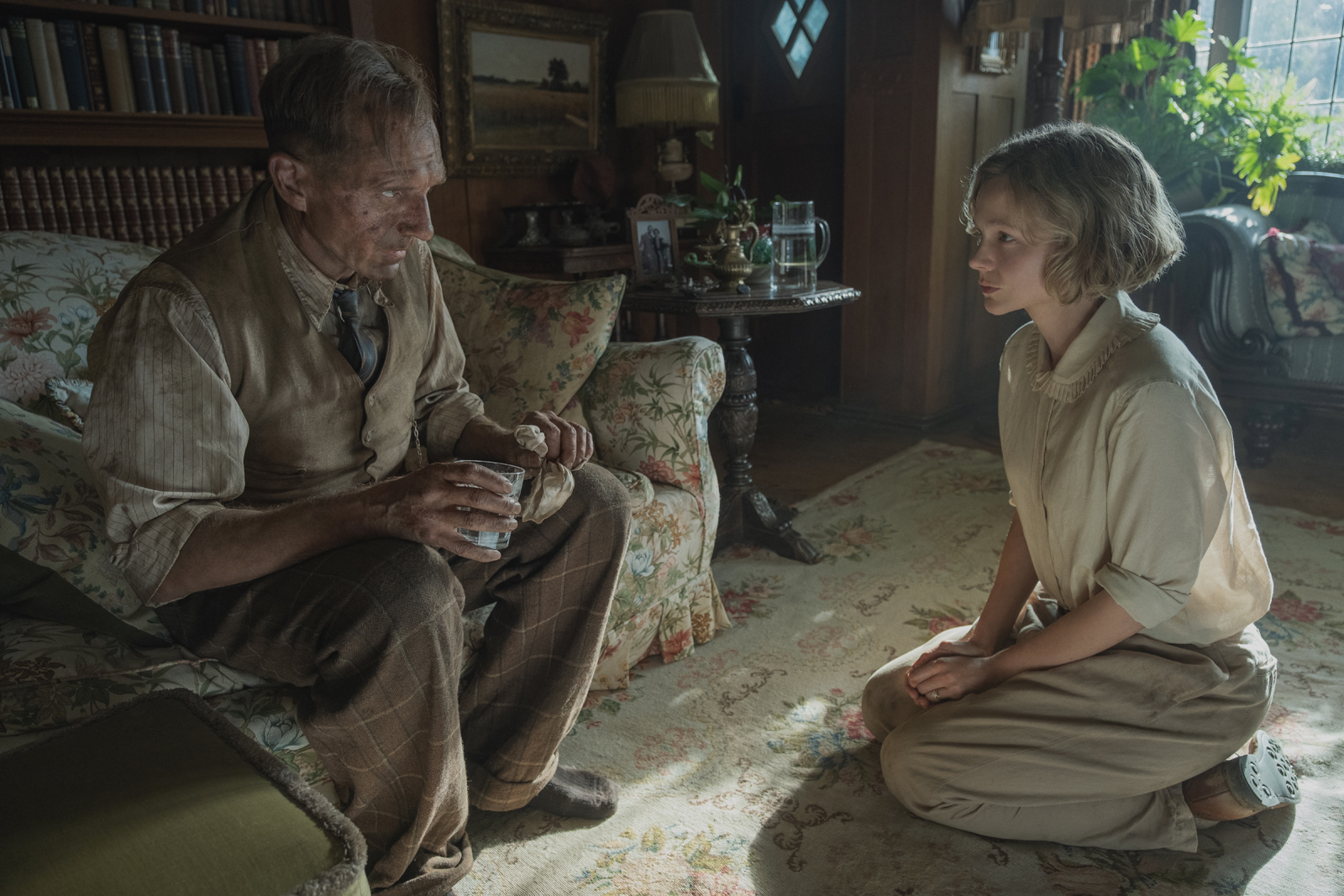 'The Dig' review: Fiennes and Mulligan in Netflix romance - Vimarsana News