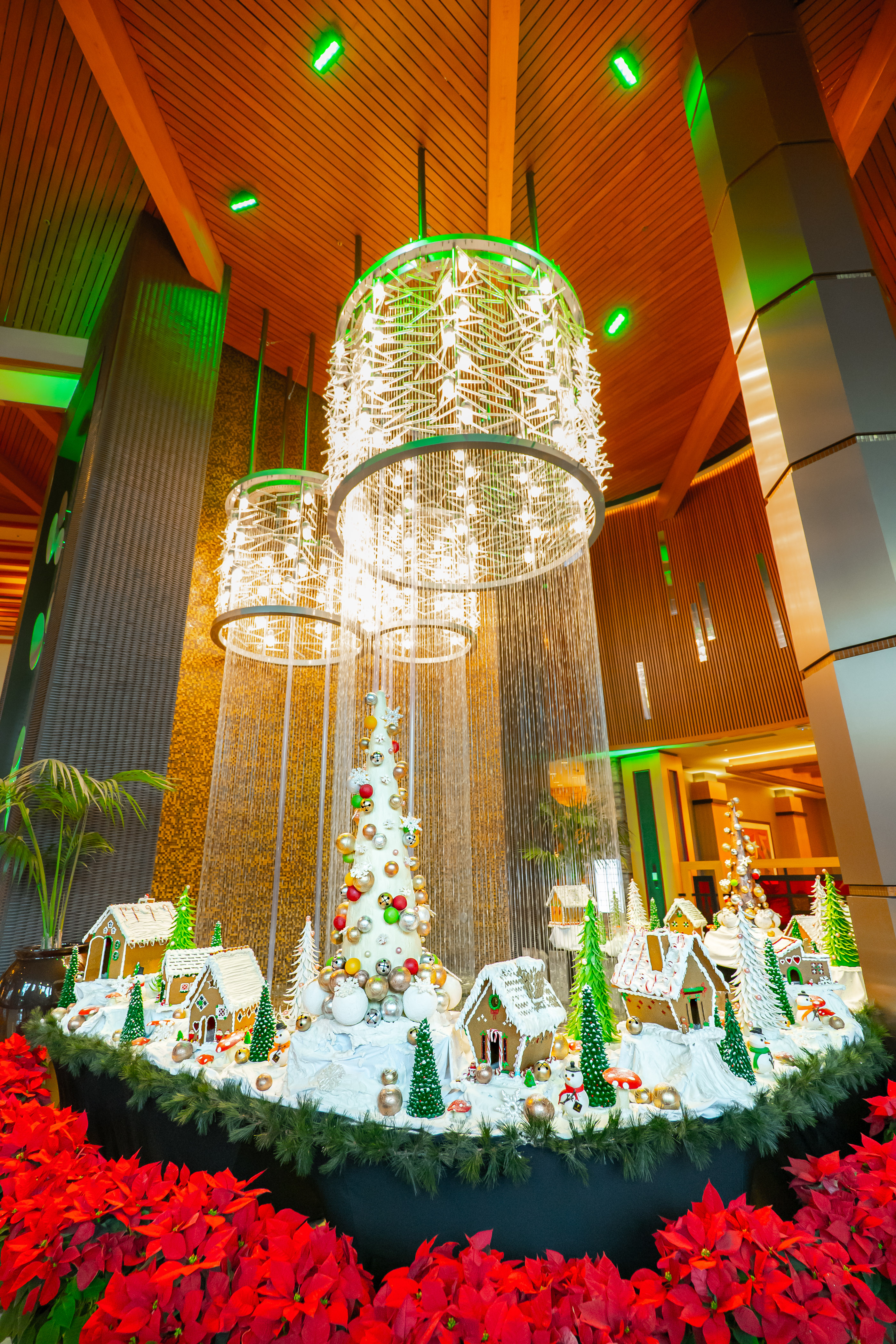 Pechanga pastry chef shows how to re-create his massive gingerbread village on a very small scale - Vimarsana News