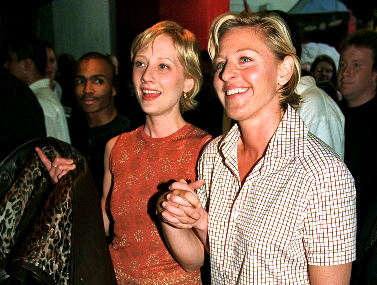 When Anne Heche and Ellen DeGeneres were suddenly the most famous LGBTQ couple - Vimarsana News