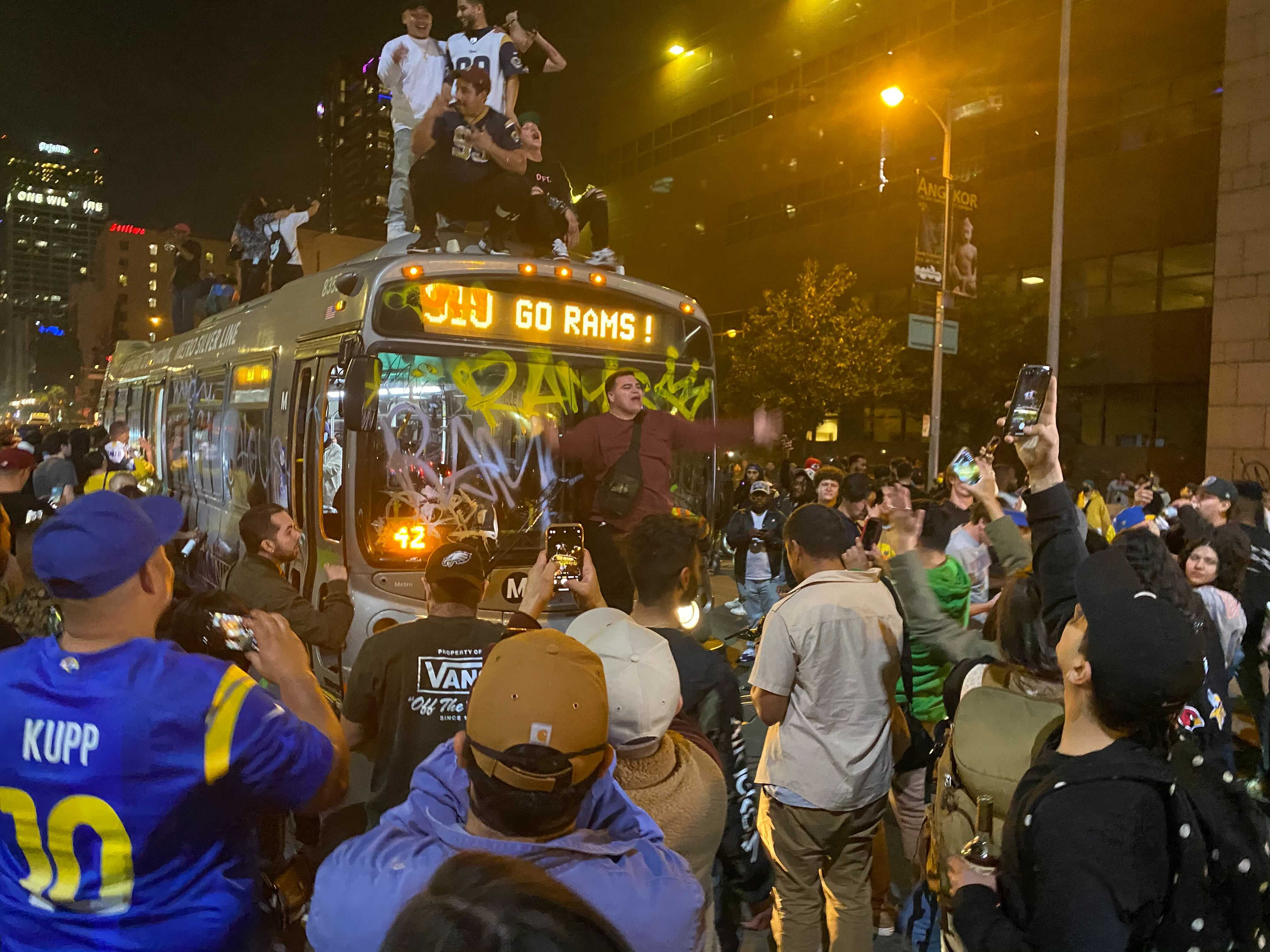 LAPD cracks down on Super Bowl celebration in Downtown L.A. - Vimarsana News