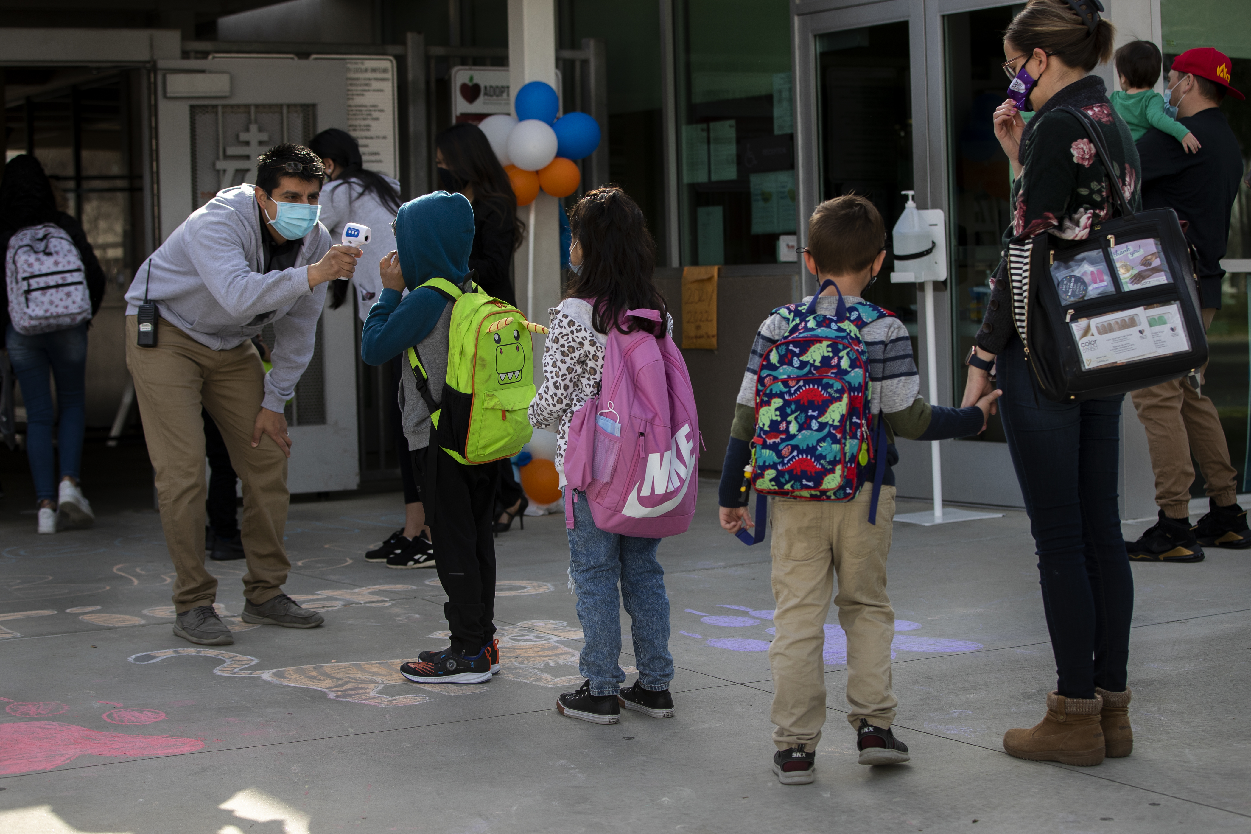 LAUSD, teachers agree to hybrid in-person classes amid pandemic - Vimarsana News