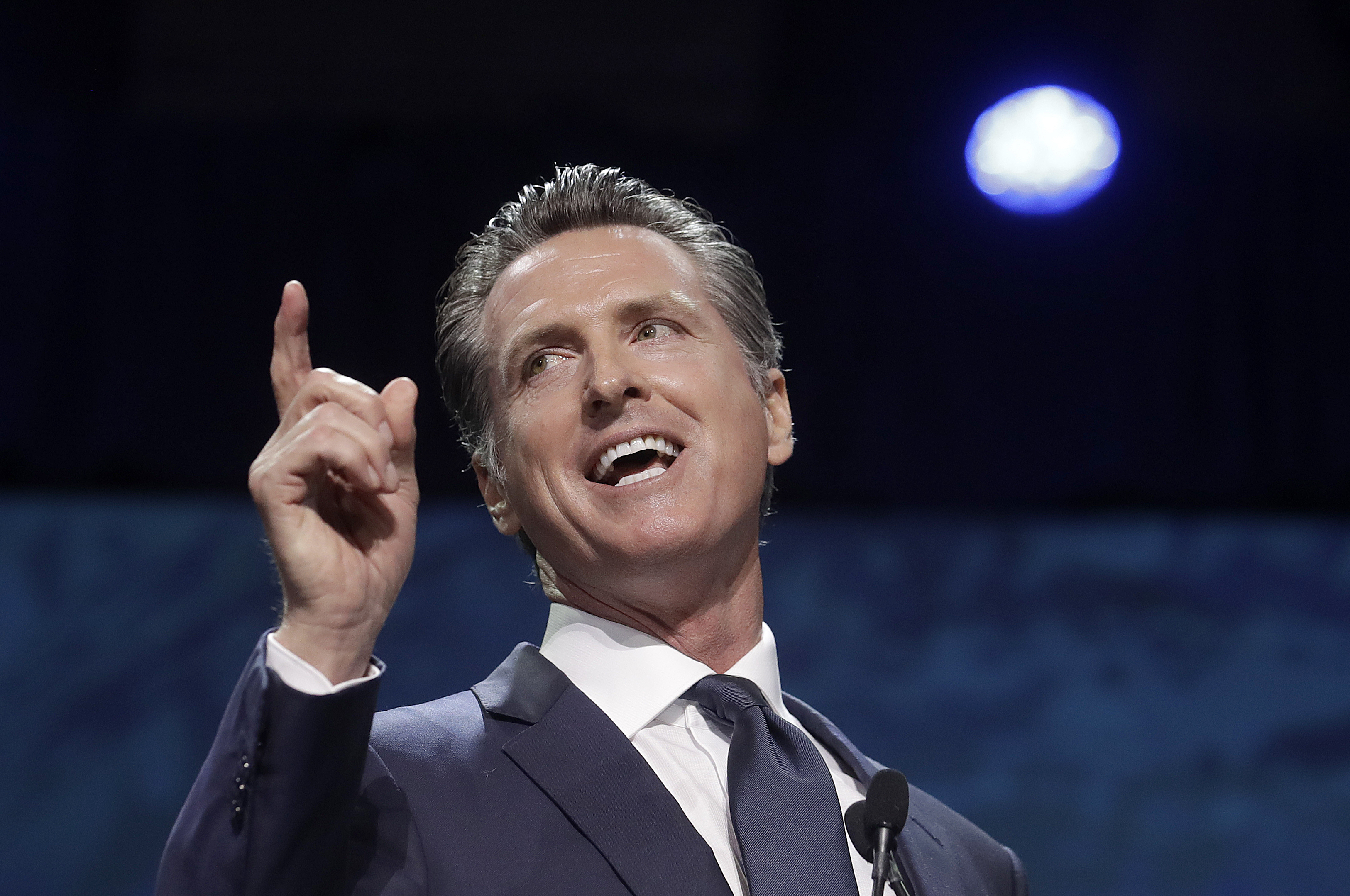 Divisions on display at California Democratic convention - Vimarsana News