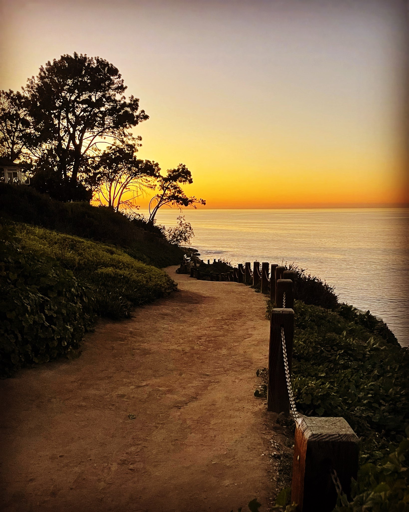 Coast Walk Trail, Warwick's and historic home are honored with People in Preservation Awards - Vimarsana News
