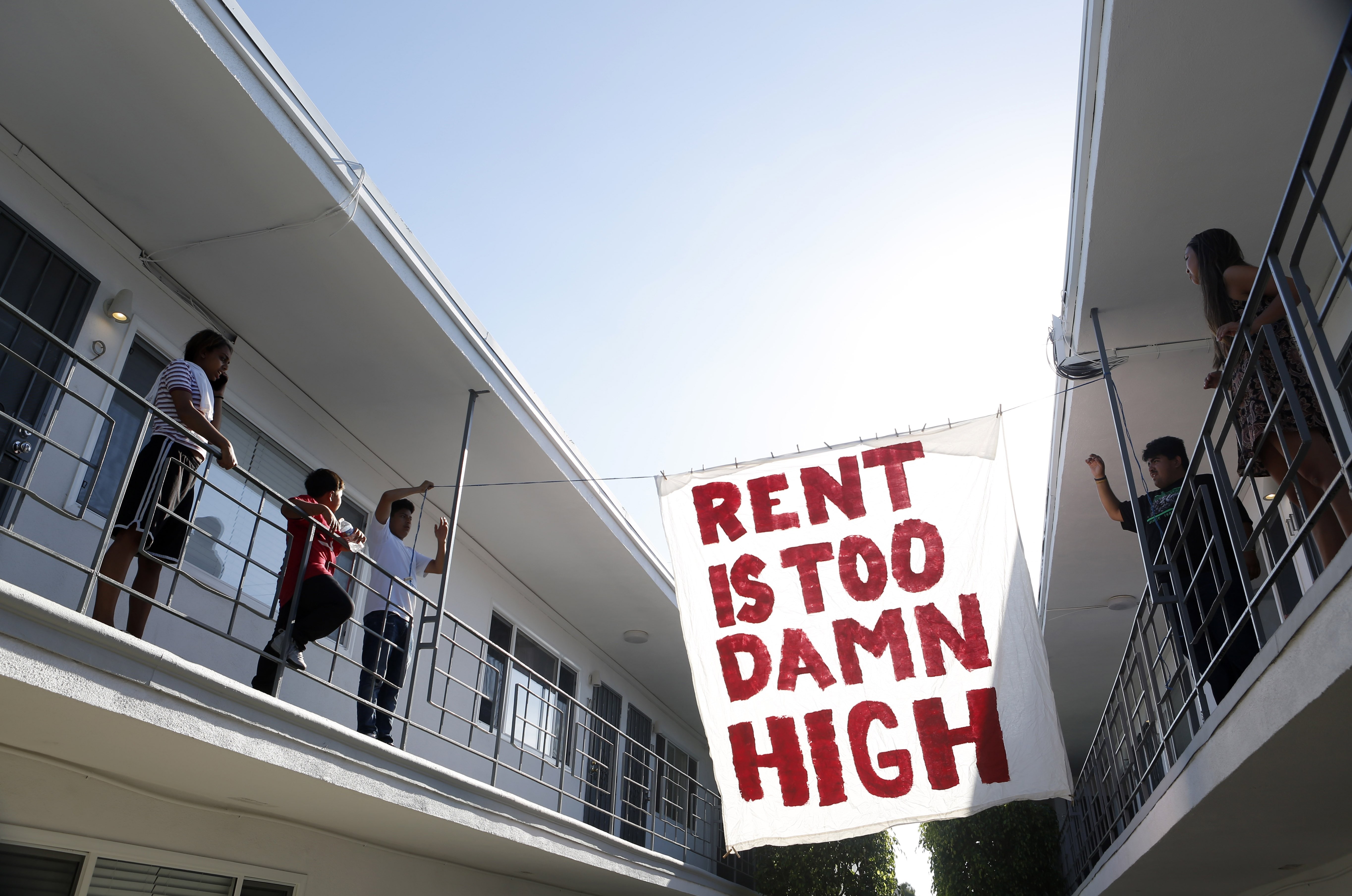 Essential California: Eviction protections extended - Vimarsana News