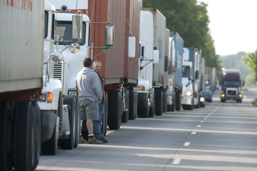 Universal Logistics illegally fired union truckers, judge rules - Vimarsana News