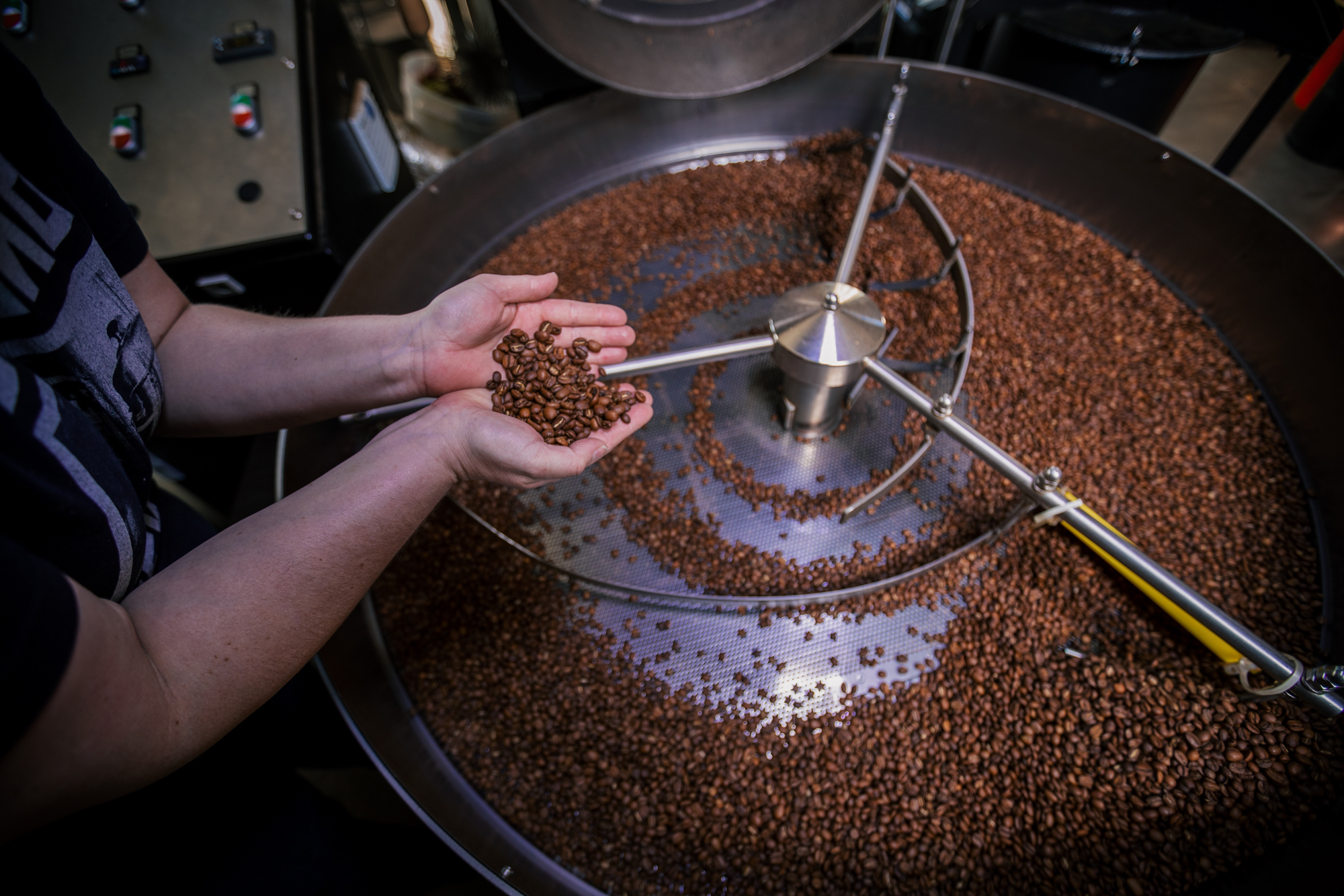 Coffee 101: A guide to buying beans from your local roaster - Vimarsana News
