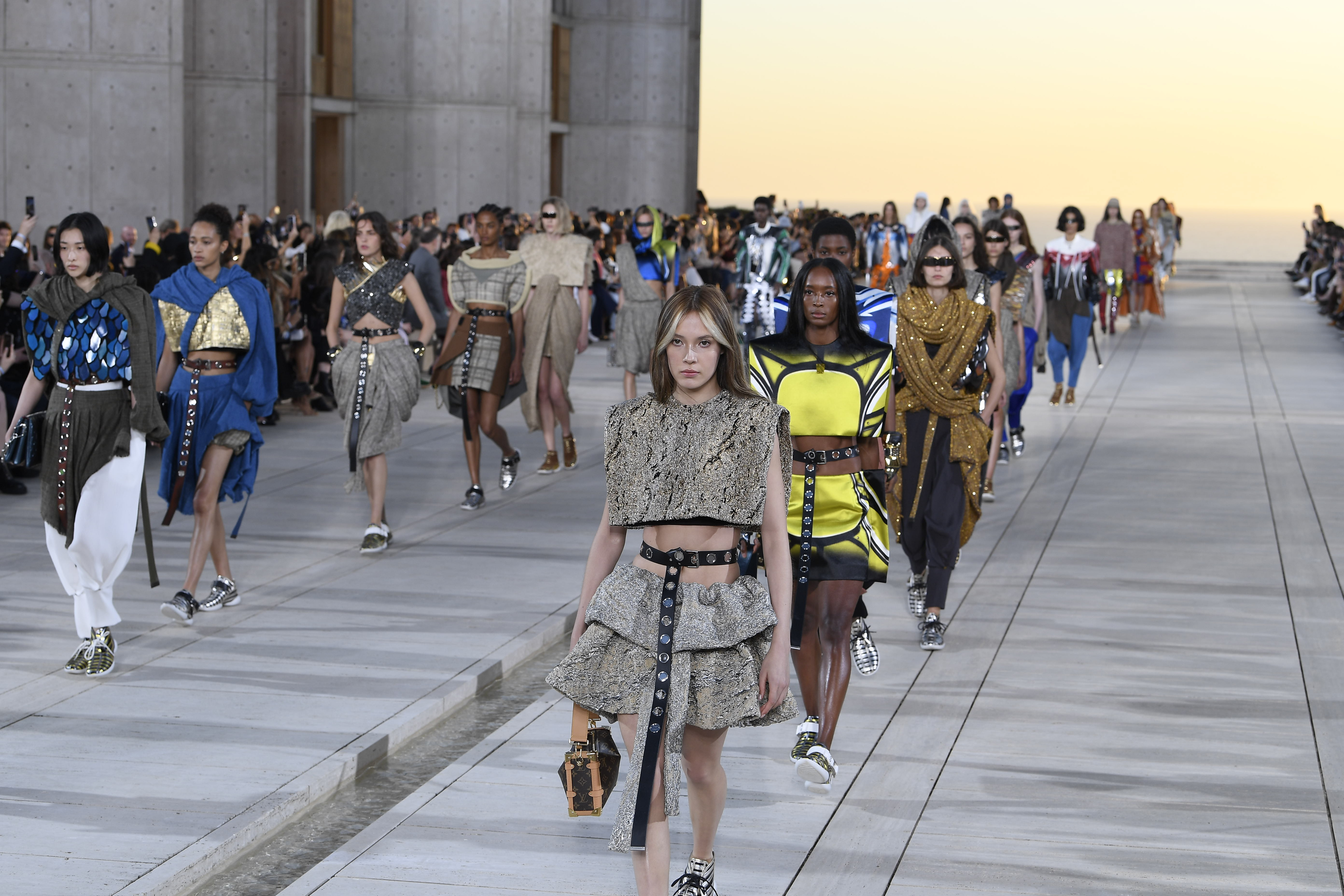Louis Vuitton walks out latest collection at La Jolla's Salk Institute - Vimarsana News