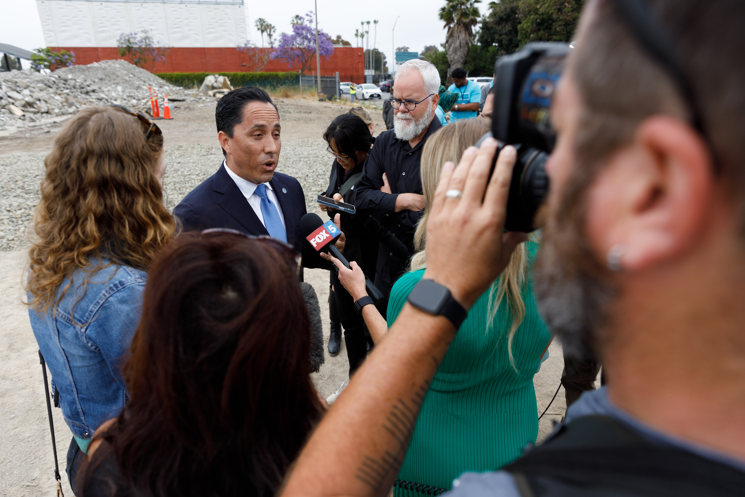 Gloria makes final push for new shelter funding amid shouting protestors and questions from council members - Vimarsana News