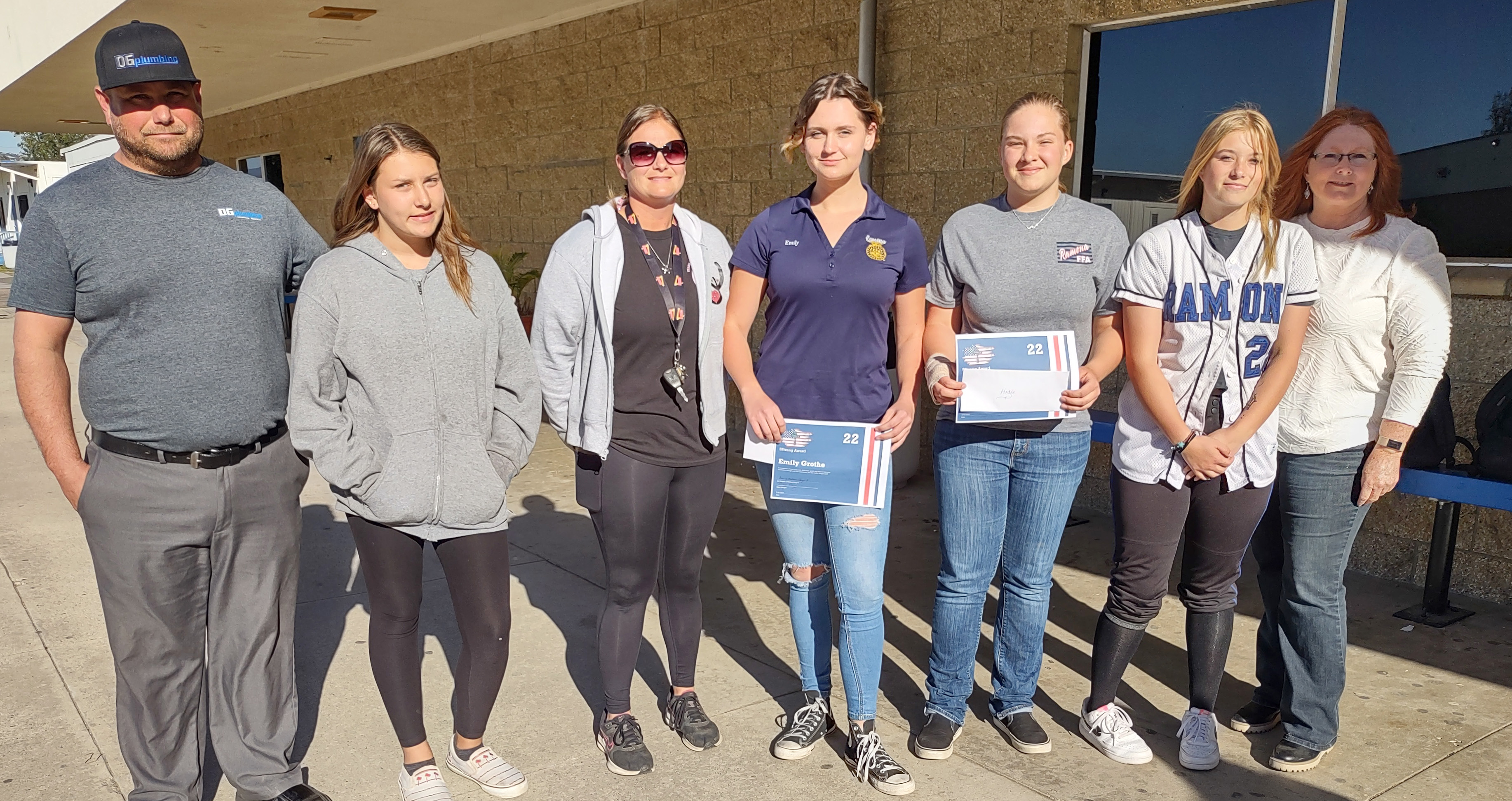 Two Ramona FFA students are first recipients of The5StrongAward program - Vimarsana News