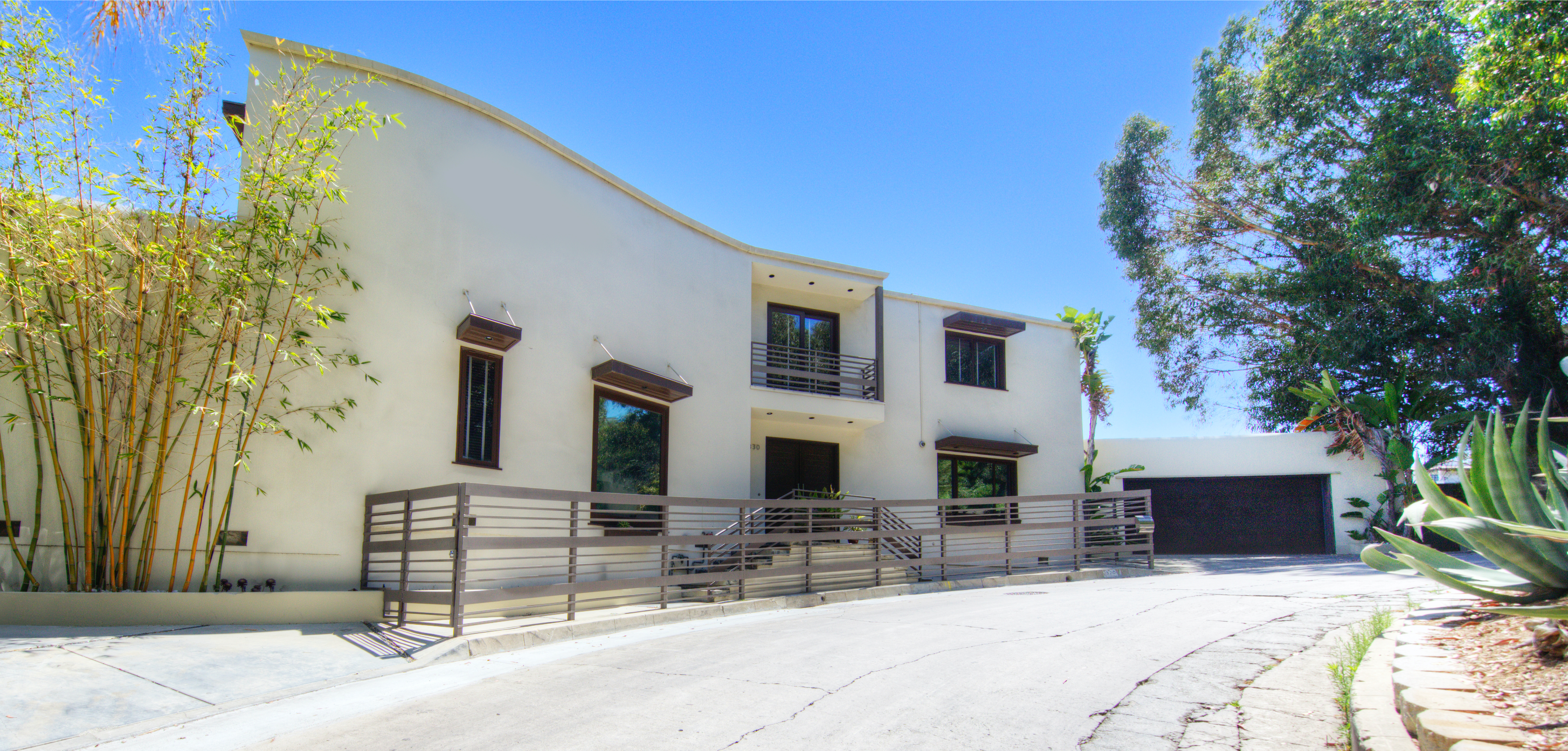 Former Greta Garbo estate in Beverly Crest lists for $12 million - Vimarsana News