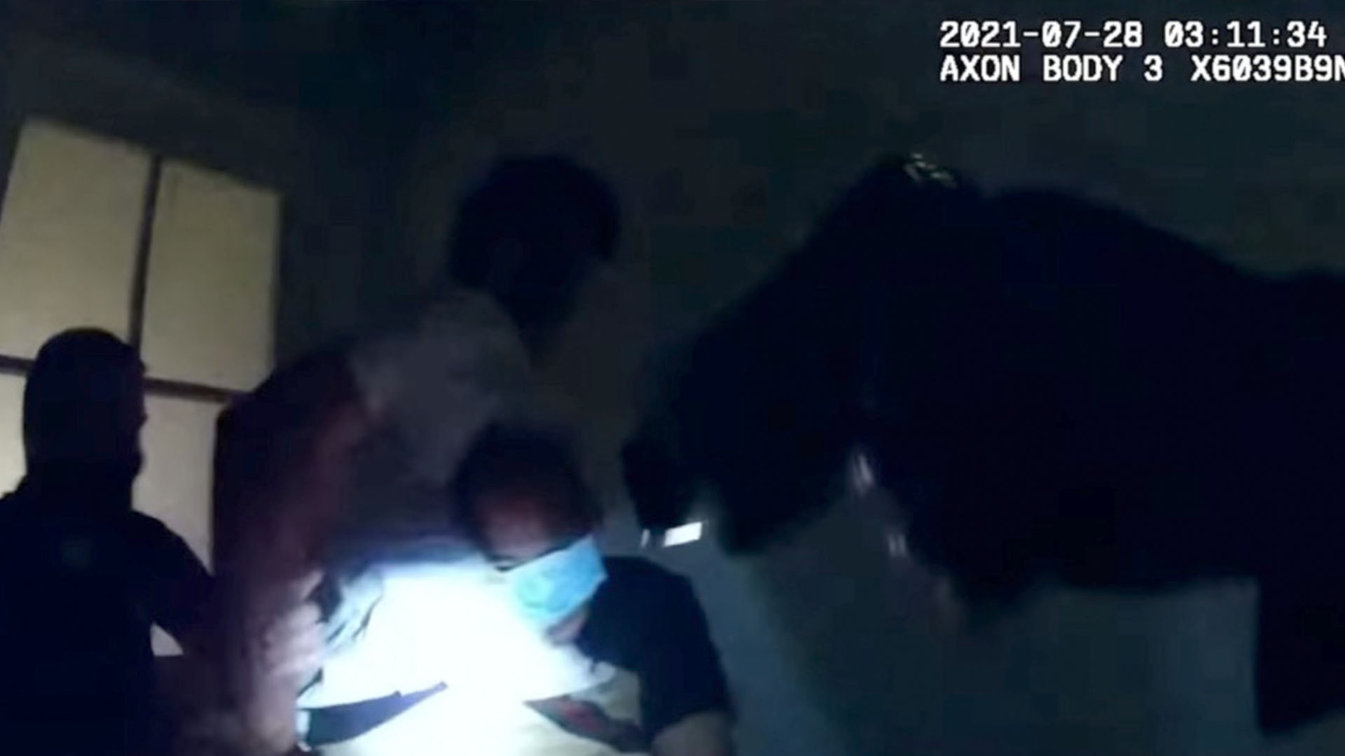 LAPD sergeant broke policy by kneeling on Jaxson Hayes' neck - Vimarsana News