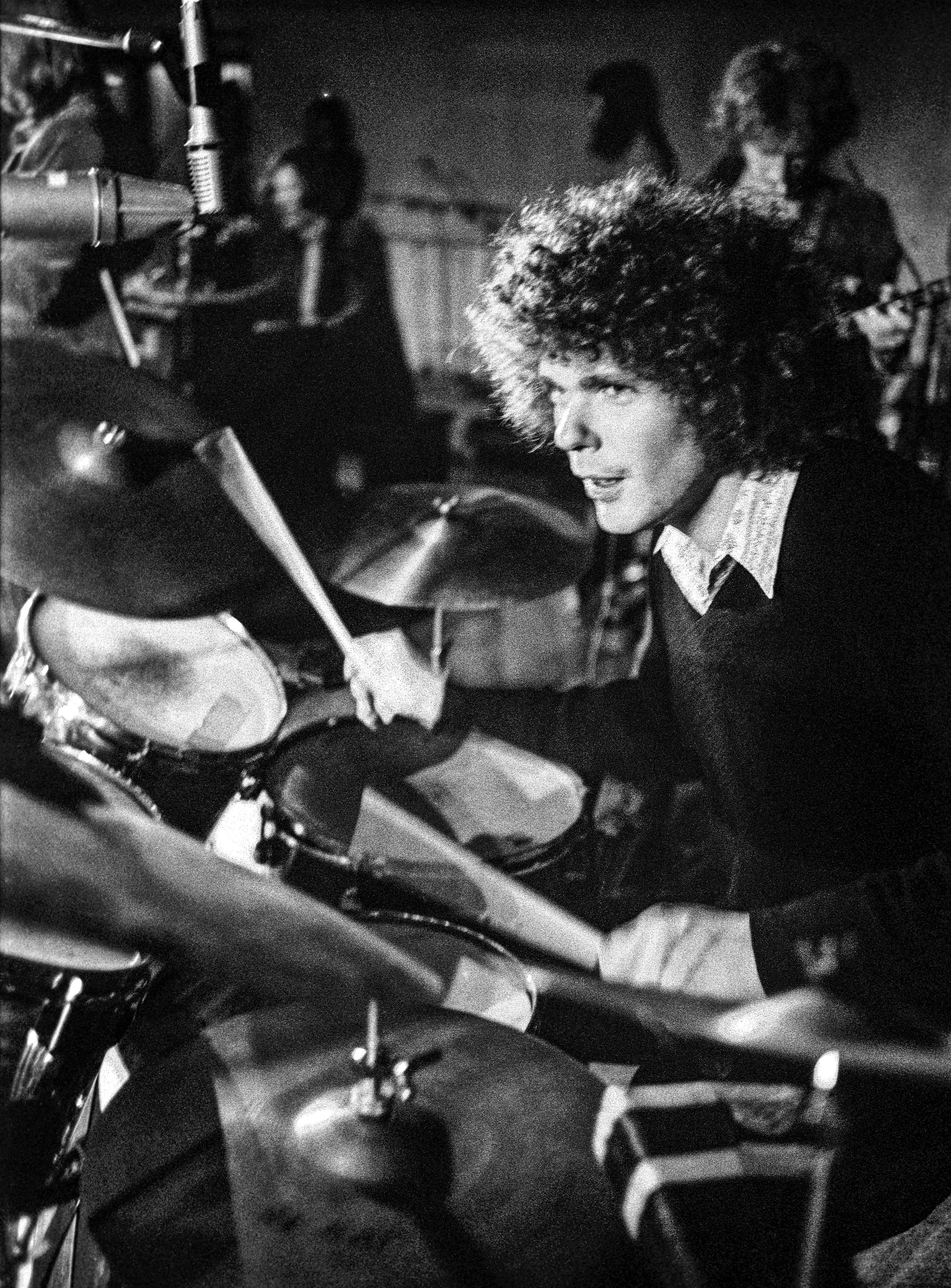 Jim Gordon book review: From drummer to convicted murderer - Vimarsana News