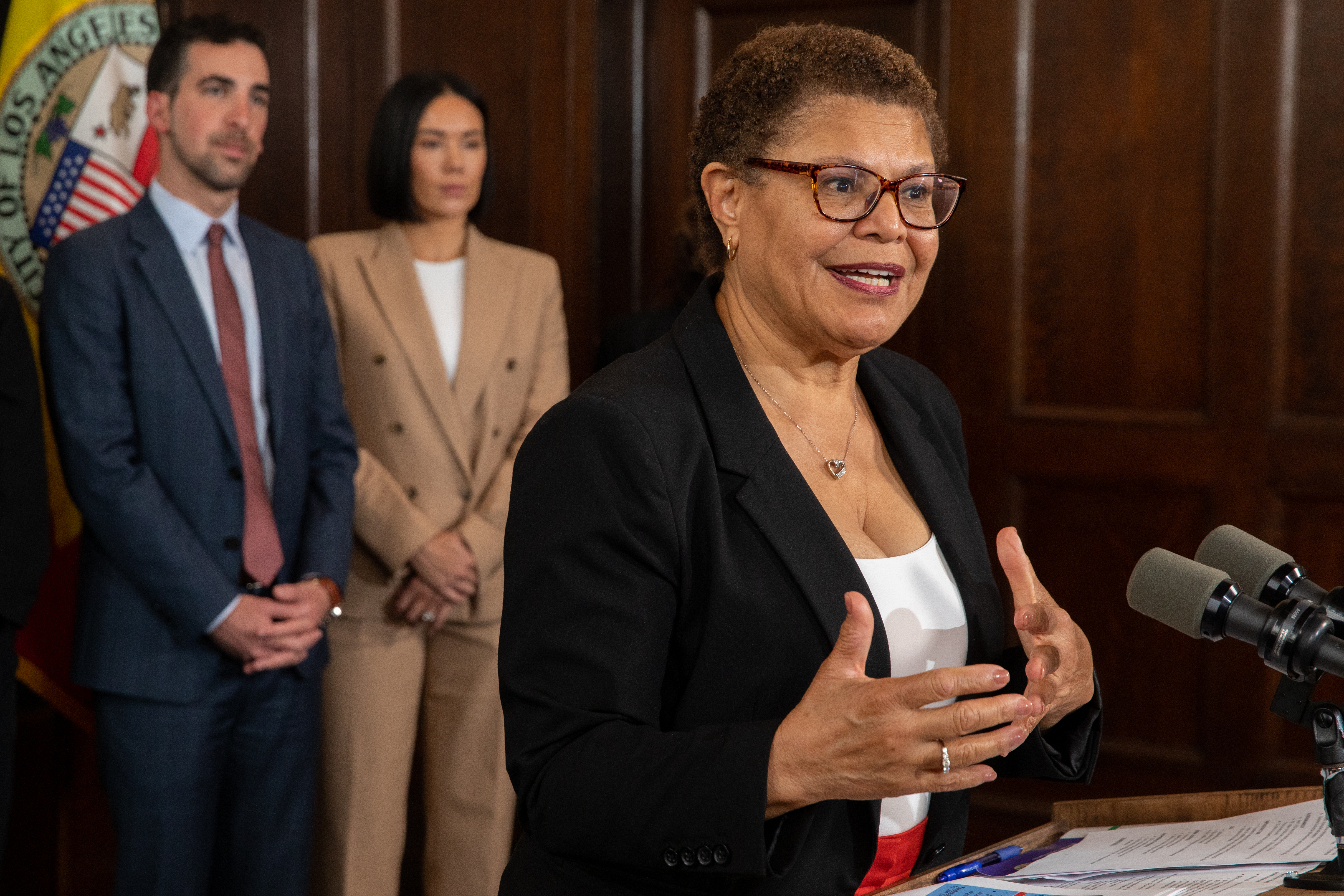 L.A. on the Record: The mayor's new ethics officer - Vimarsana News