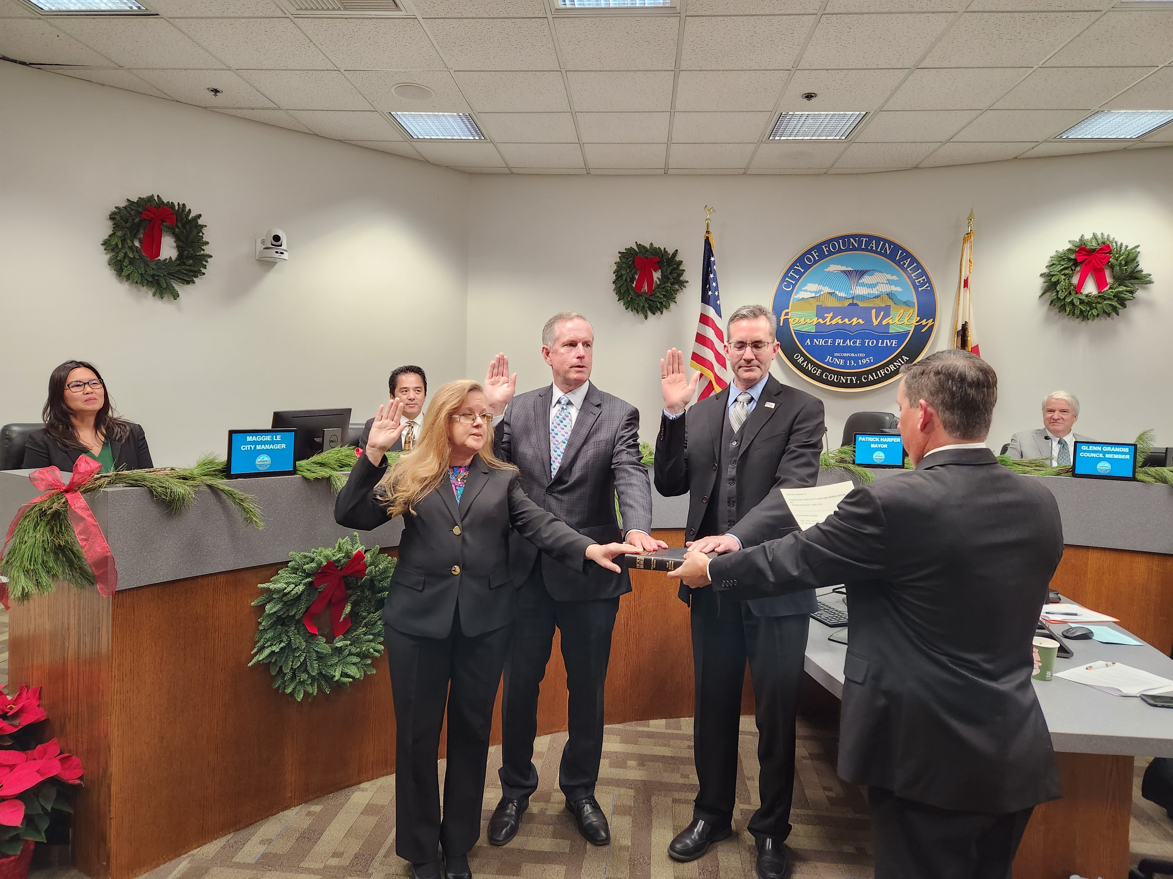 Kim Constantine sworn in as Fountain Valley mayor, Glenn Grandis to serve as mayor pro tem - Vimarsana News
