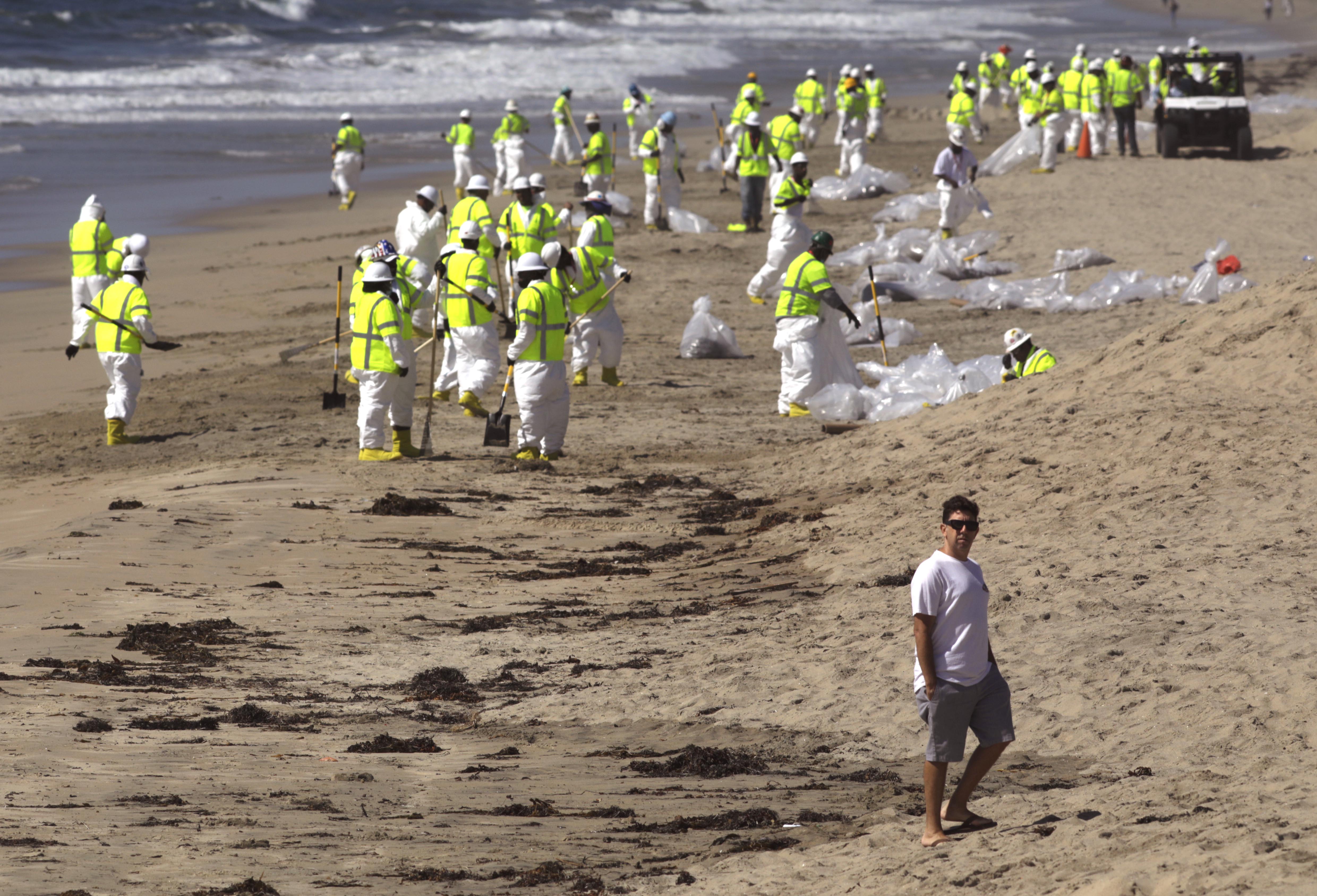 Pipeline company agrees to plead guilty to federal charges in O.C. oil spill - Vimarsana News