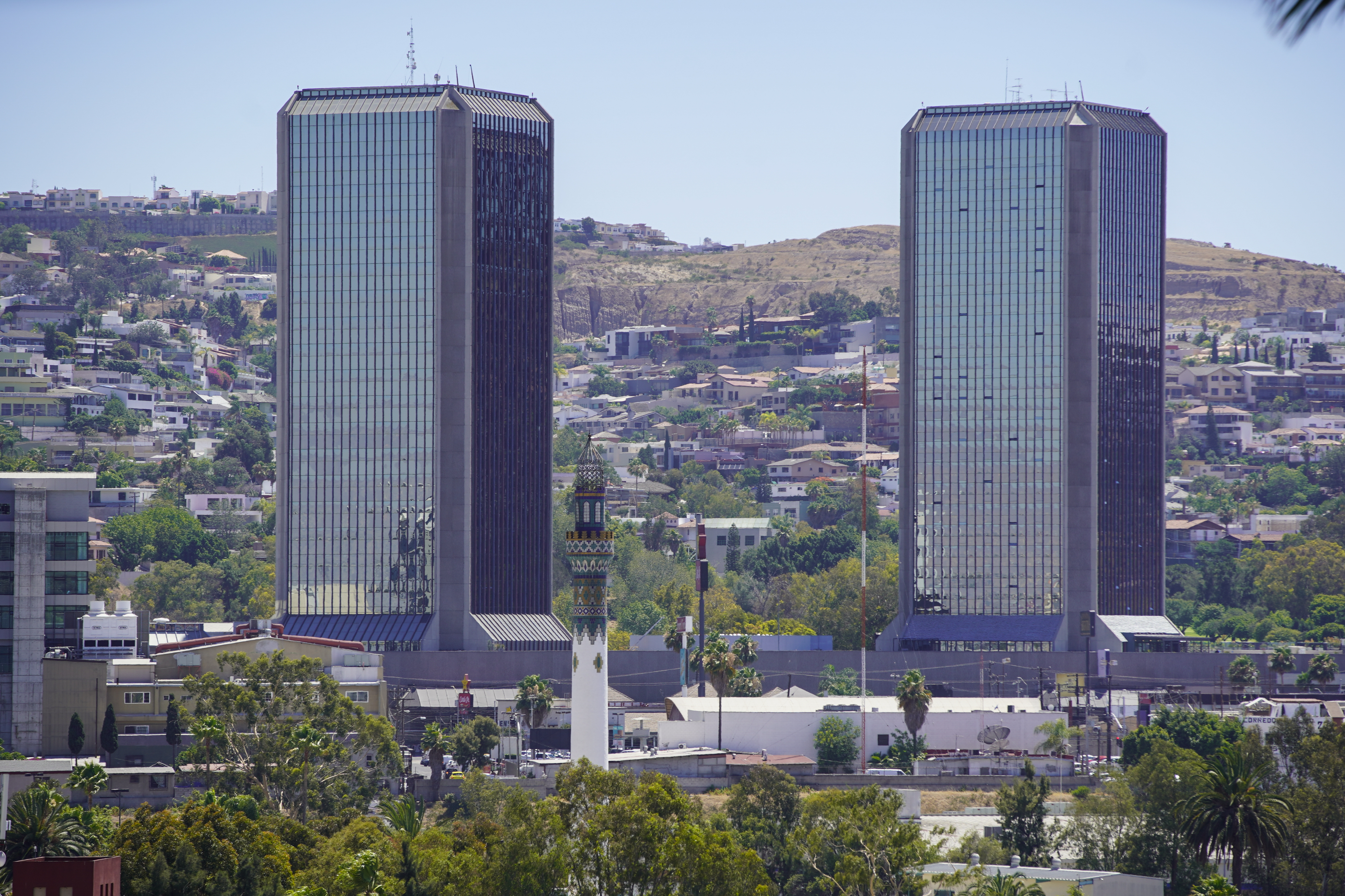 Opinion: Tourists come to Tijuana for food, beer, culture, surgery — and more recently, housing - Vimarsana News