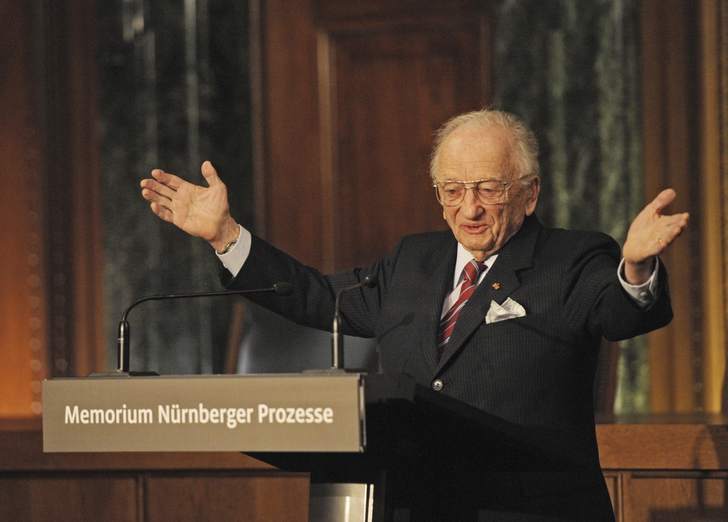 Bern Ferencz dead: Was prosecutor of Nazis at Nuremberg trials - Vimarsana News