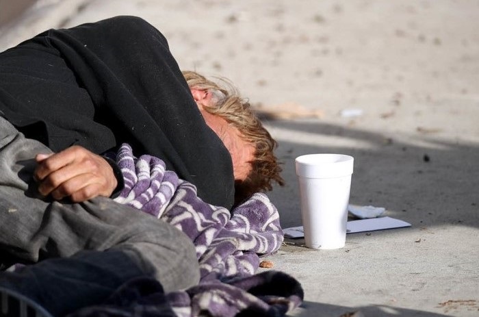 'People are going to die:' Santa Ana revokes permit of business that helps homeless and drug users - Vimarsana News