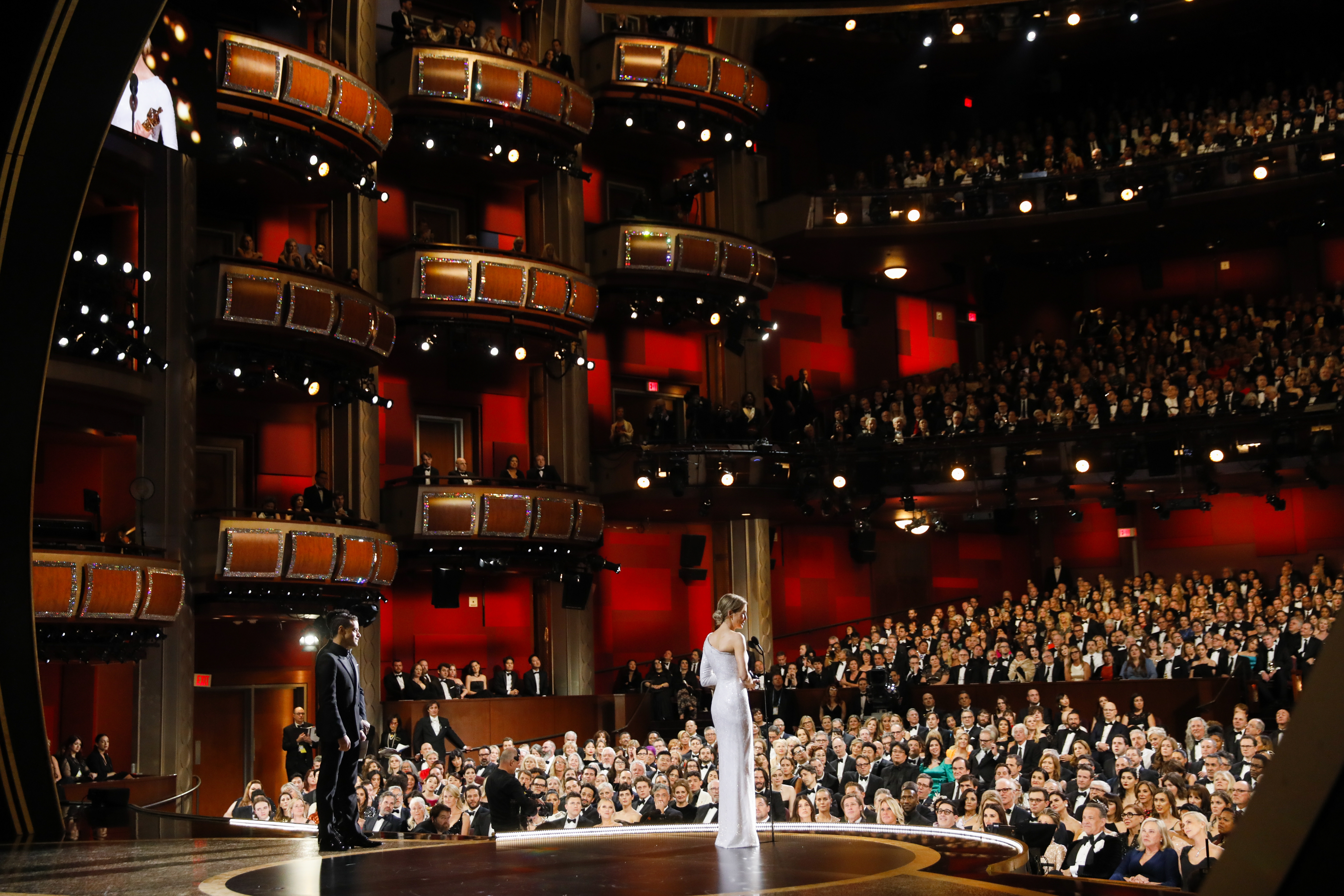 Oscars live show changes anger nominees, film industry - Vimarsana News