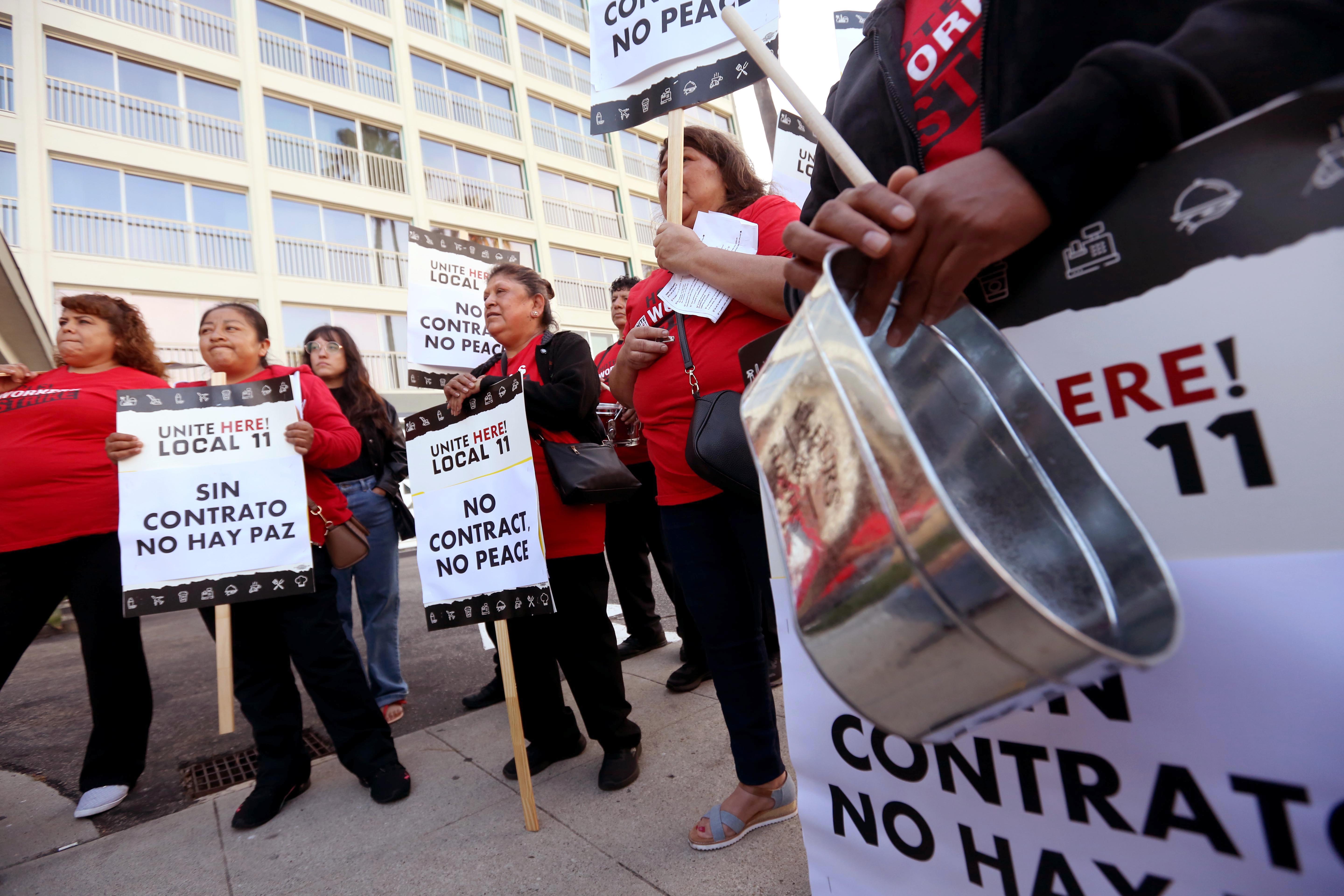 The push for a hotel worker minimum wage law is afoot in Buena Park - Vimarsana News